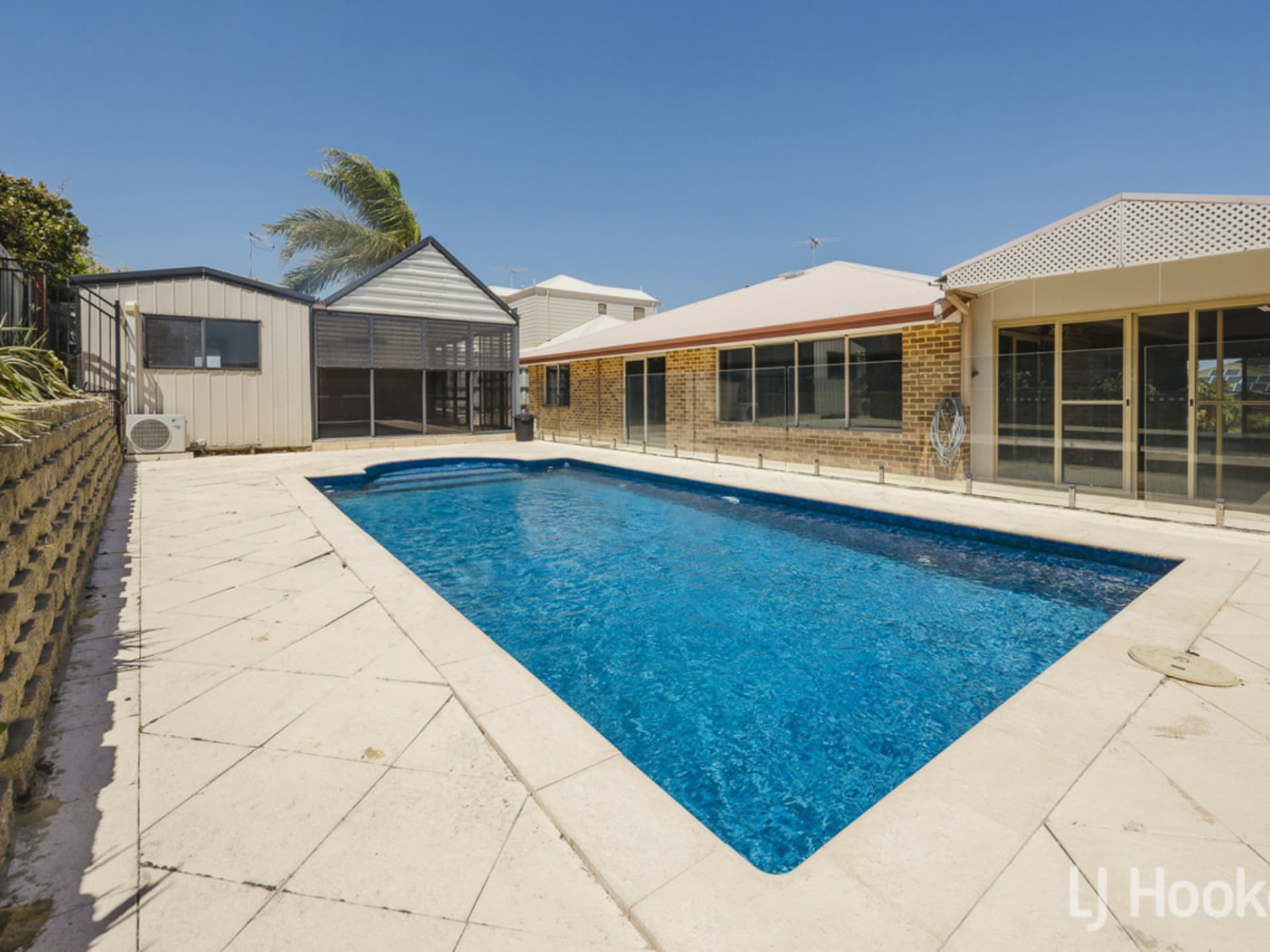 10 Rainham Avenue, Mindarie, Mindarie - Thumbnail 3