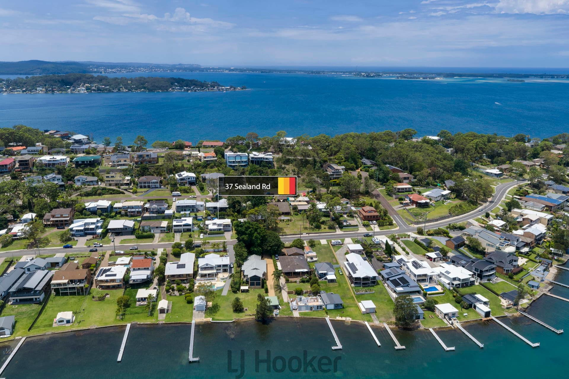 37 Sealand Road, Fishing Point, Fishing Point - Image 1
