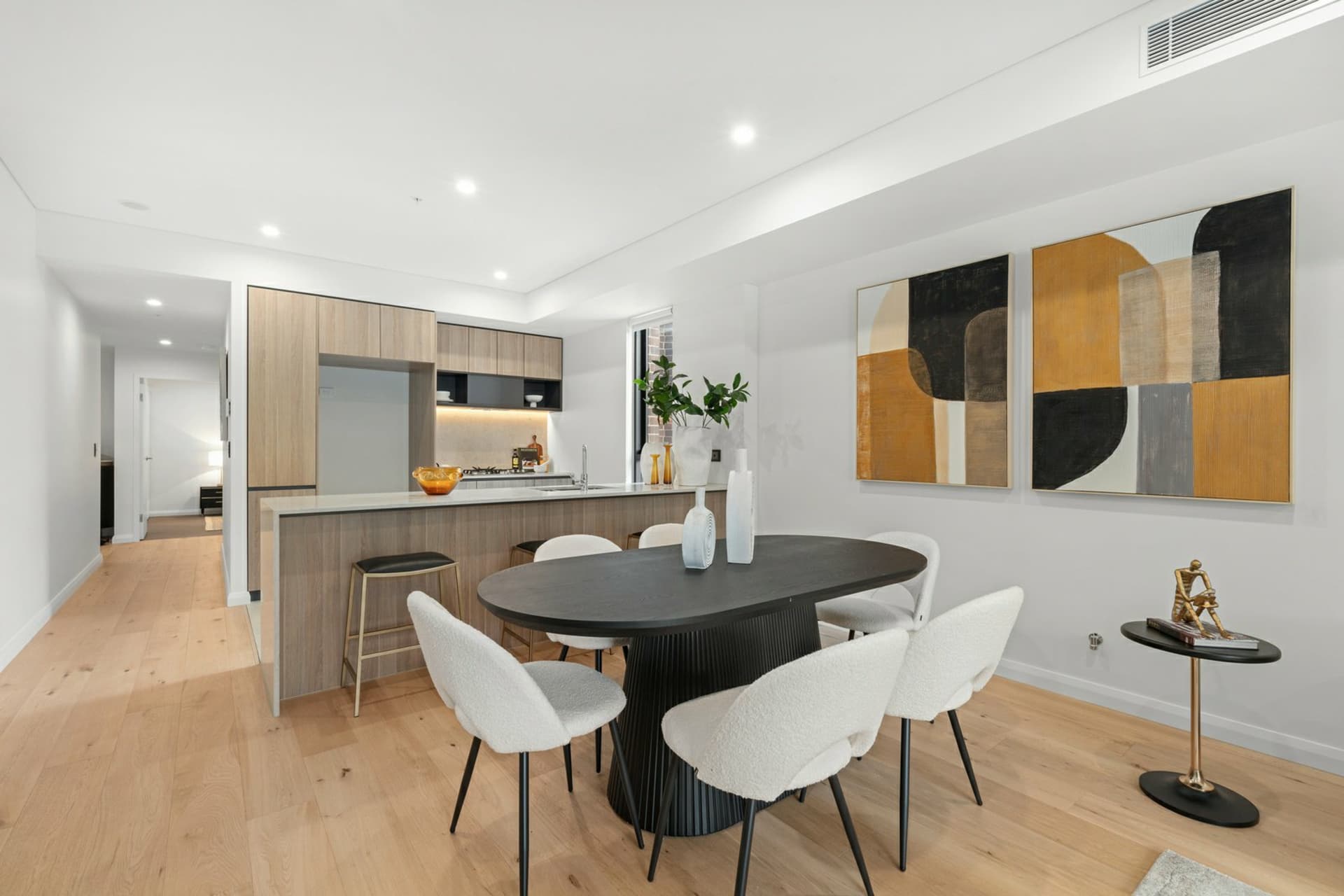 Apartment 507/5 Regent Street, Petersham, Petersham - Thumbnail 6