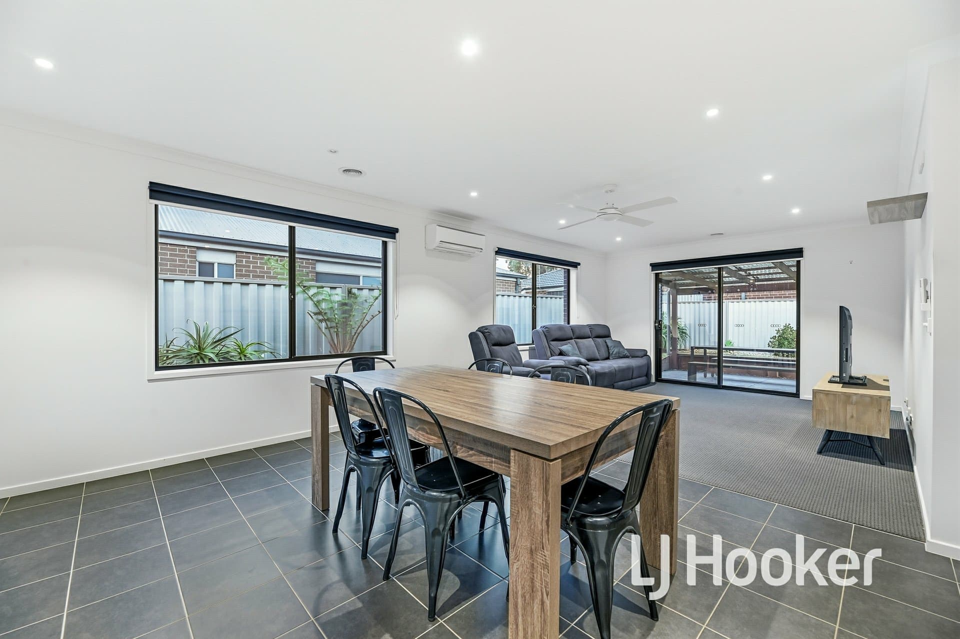 18 Willowtree Drive, Pakenham, Pakenham - Thumbnail 7