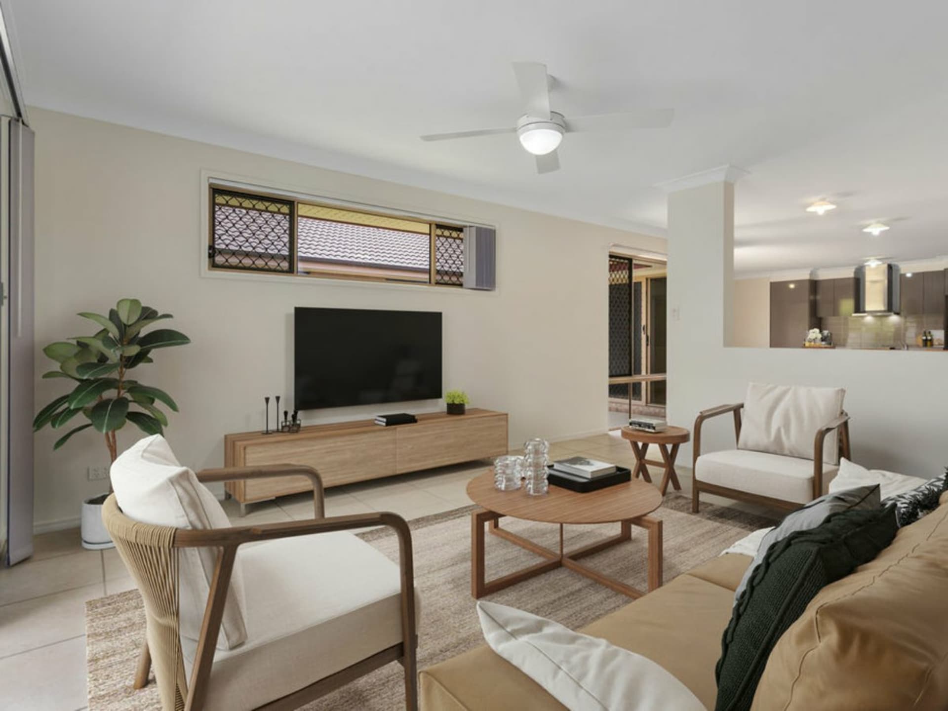 18 Castamore Way, Richlands, Richlands - Thumbnail 6