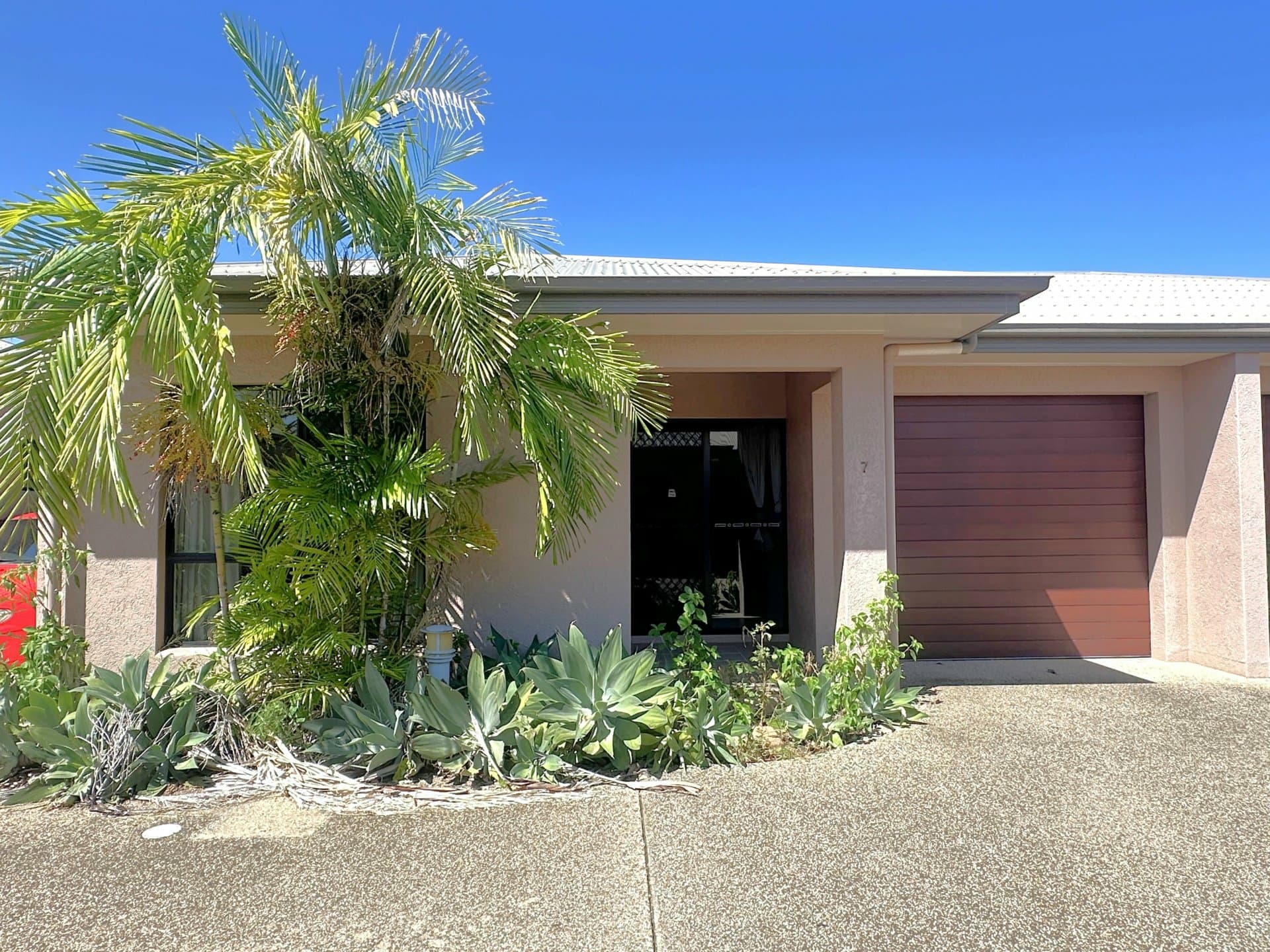 Unit 7, 11 Kennedy Street, Bowen, Bowen - Thumbnail 2