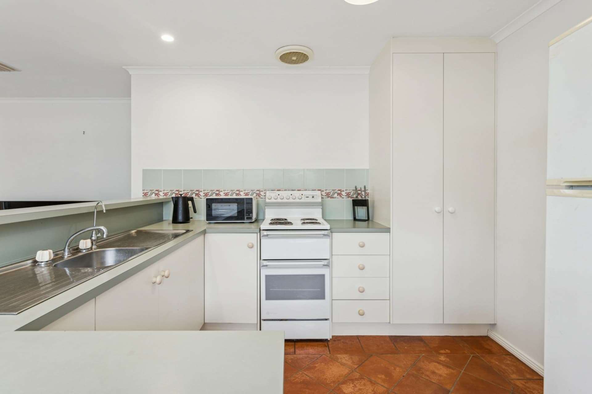 9 Leckie Lane, Greenwith, Greenwith - Thumbnail 3