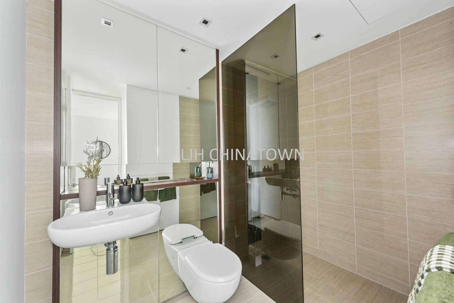Apartment E2104/3 Carlton Street, Chippendale, Chippendale - Thumbnail 4