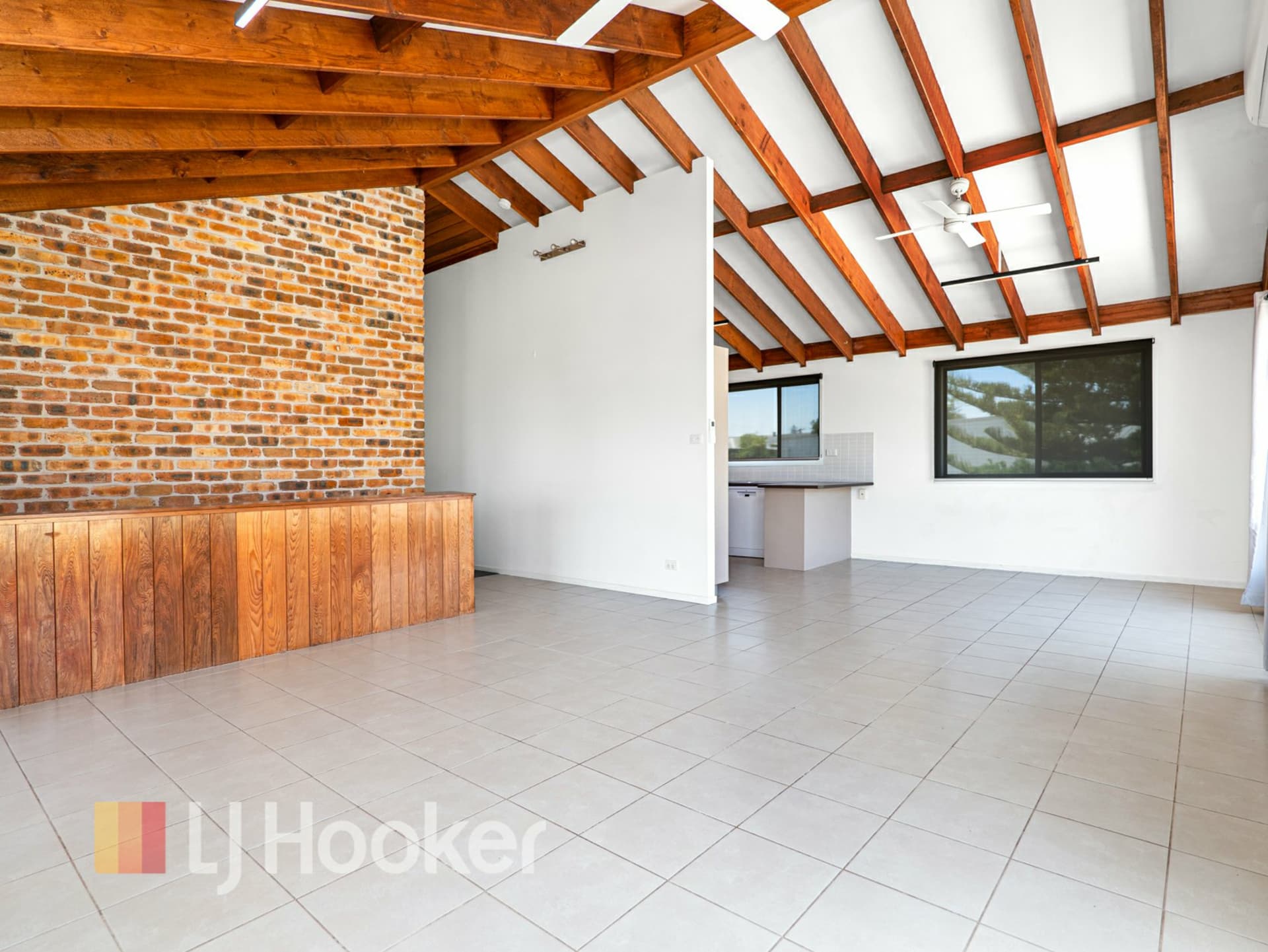 8 Campbell Avenue, Anna Bay, Anna Bay - Thumbnail 4