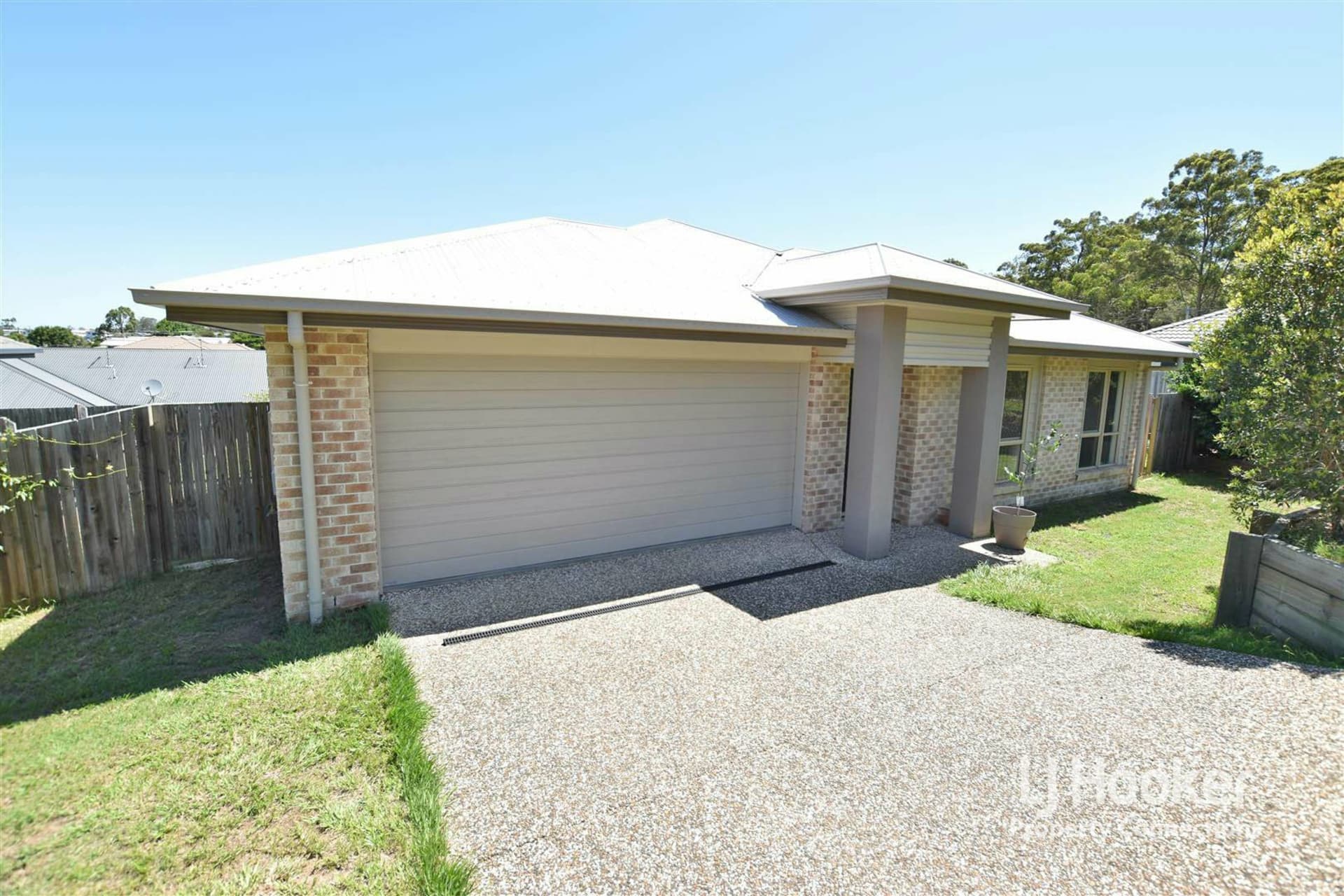 21 Applewood Court, Kallangur, Kallangur - Thumbnail 2
