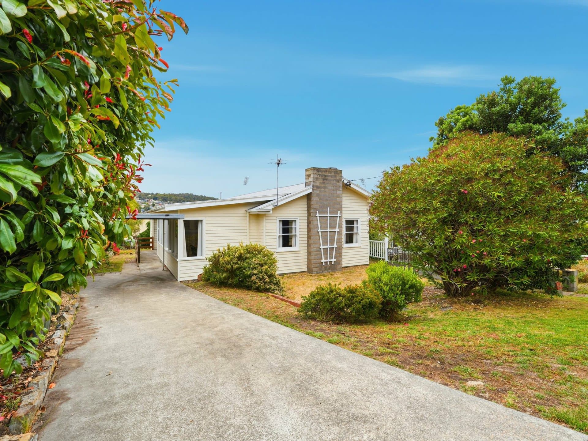 2 Chapman Street, Bellerive, Bellerive - Thumbnail 2