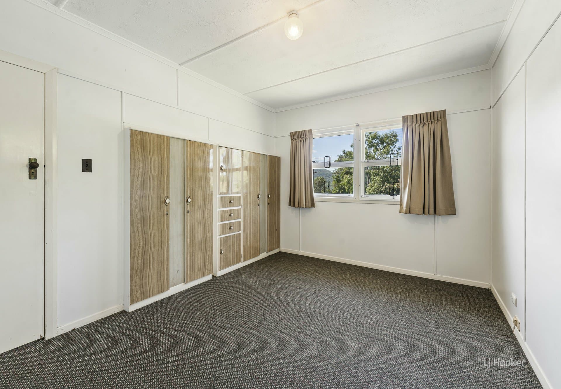31 Mack Street, Esk, Esk - Image 1