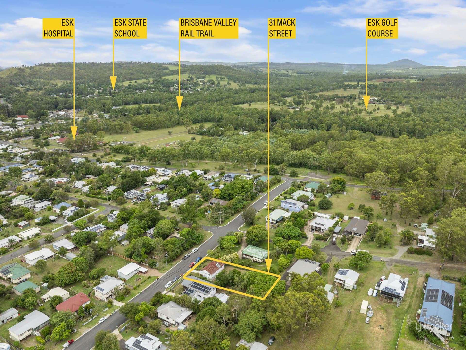 31 Mack Street, Esk, Esk - Thumbnail 2