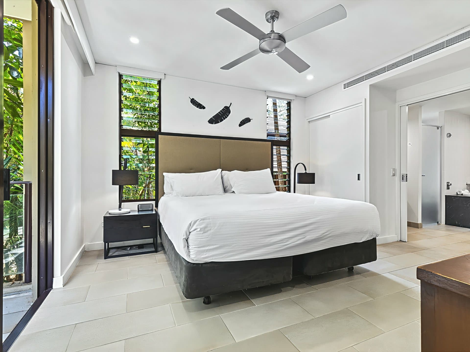 210-211/5 Triton Street, Palm Cove, Palm Cove - Thumbnail 6