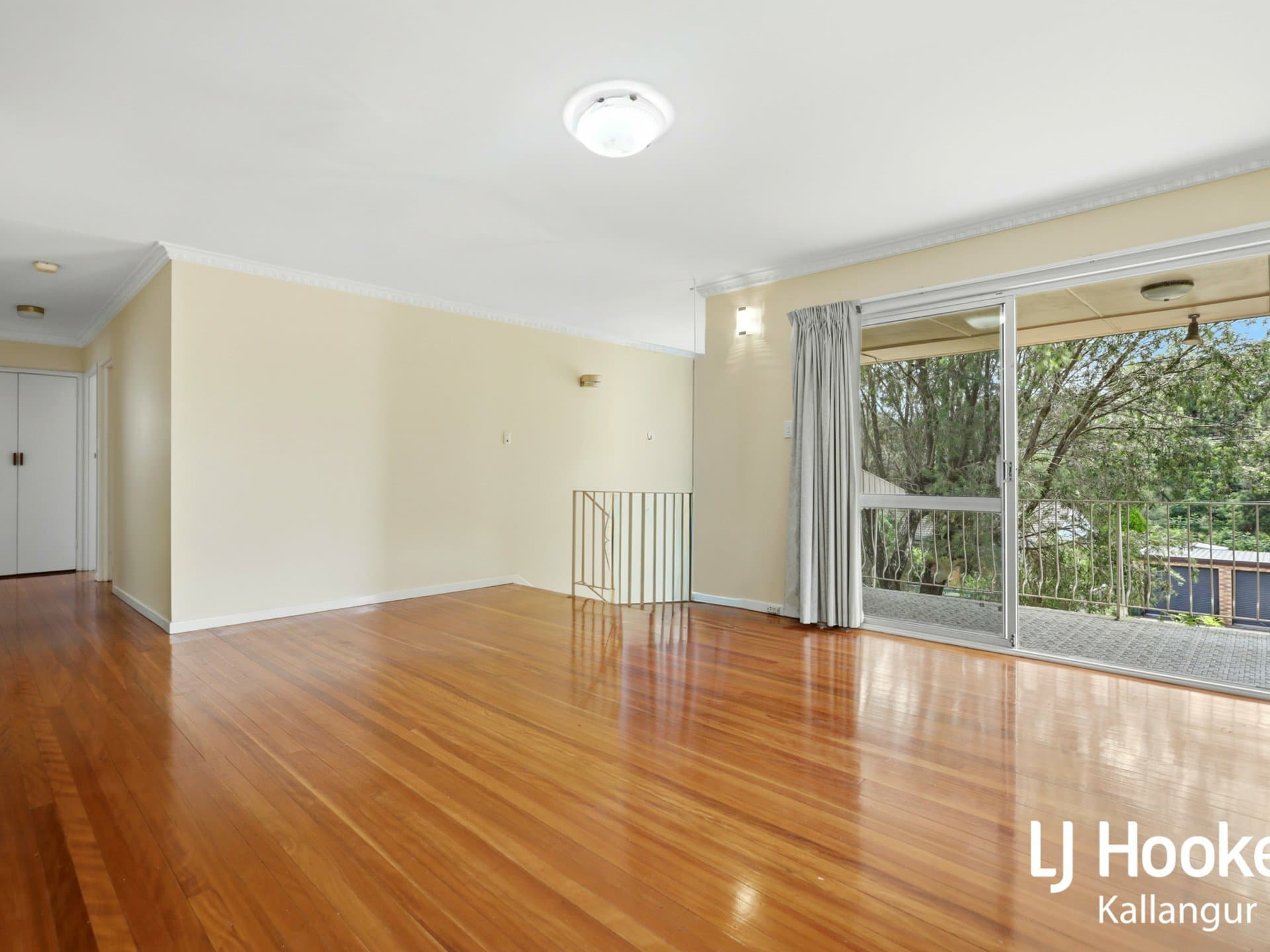 27 Rosewall Street, Upper Mount Gravatt, Upper Mount Gravatt - Thumbnail 2