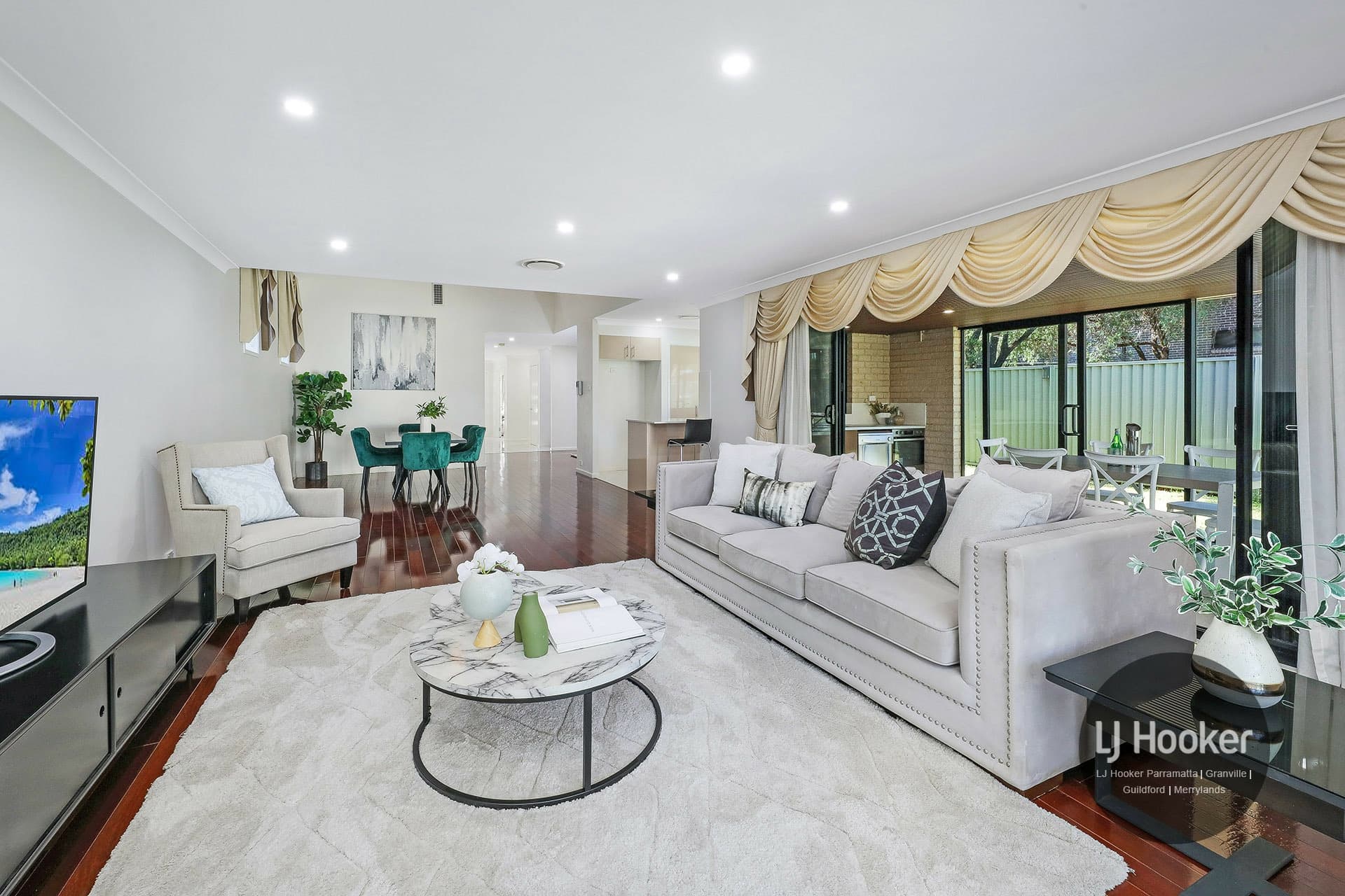 12 Cardigan Street, Guildford, Guildford - Thumbnail 2