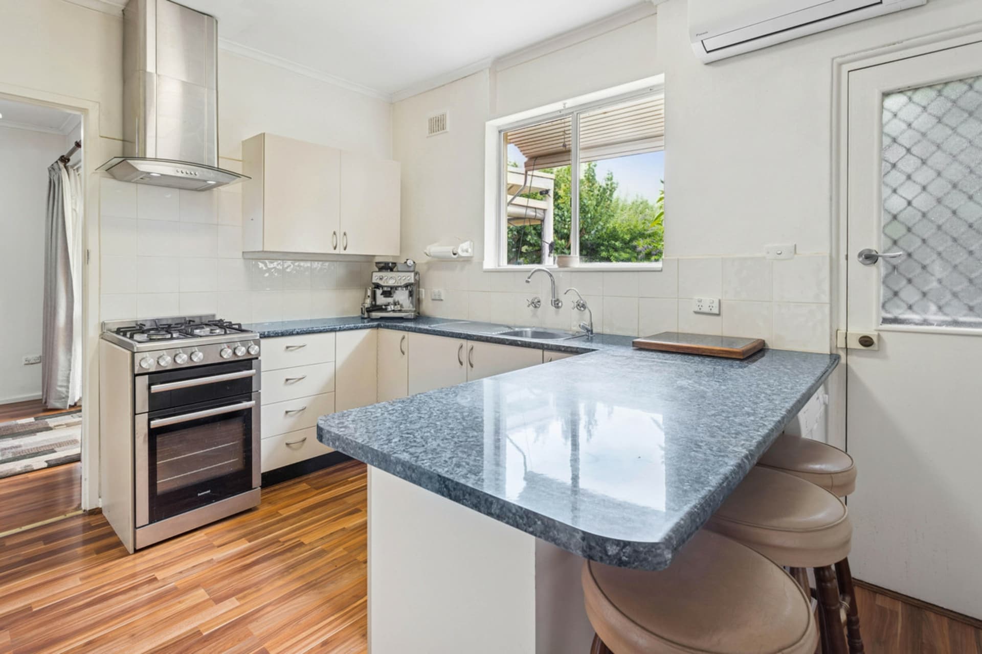 9 Perth Avenue, Valley View, Valley View - Thumbnail 8