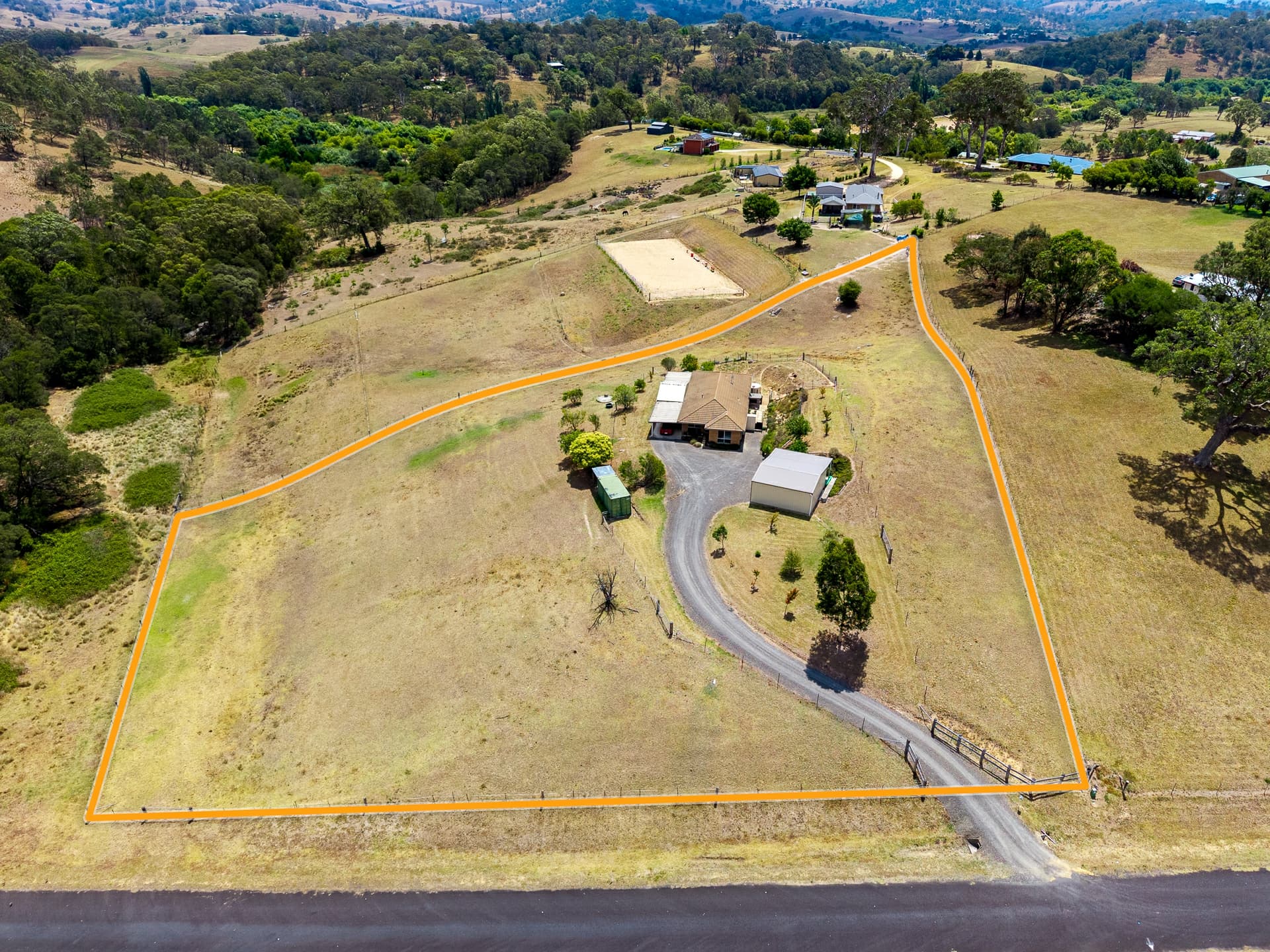 18 Wattle Place, Bega, Bega - Image 1