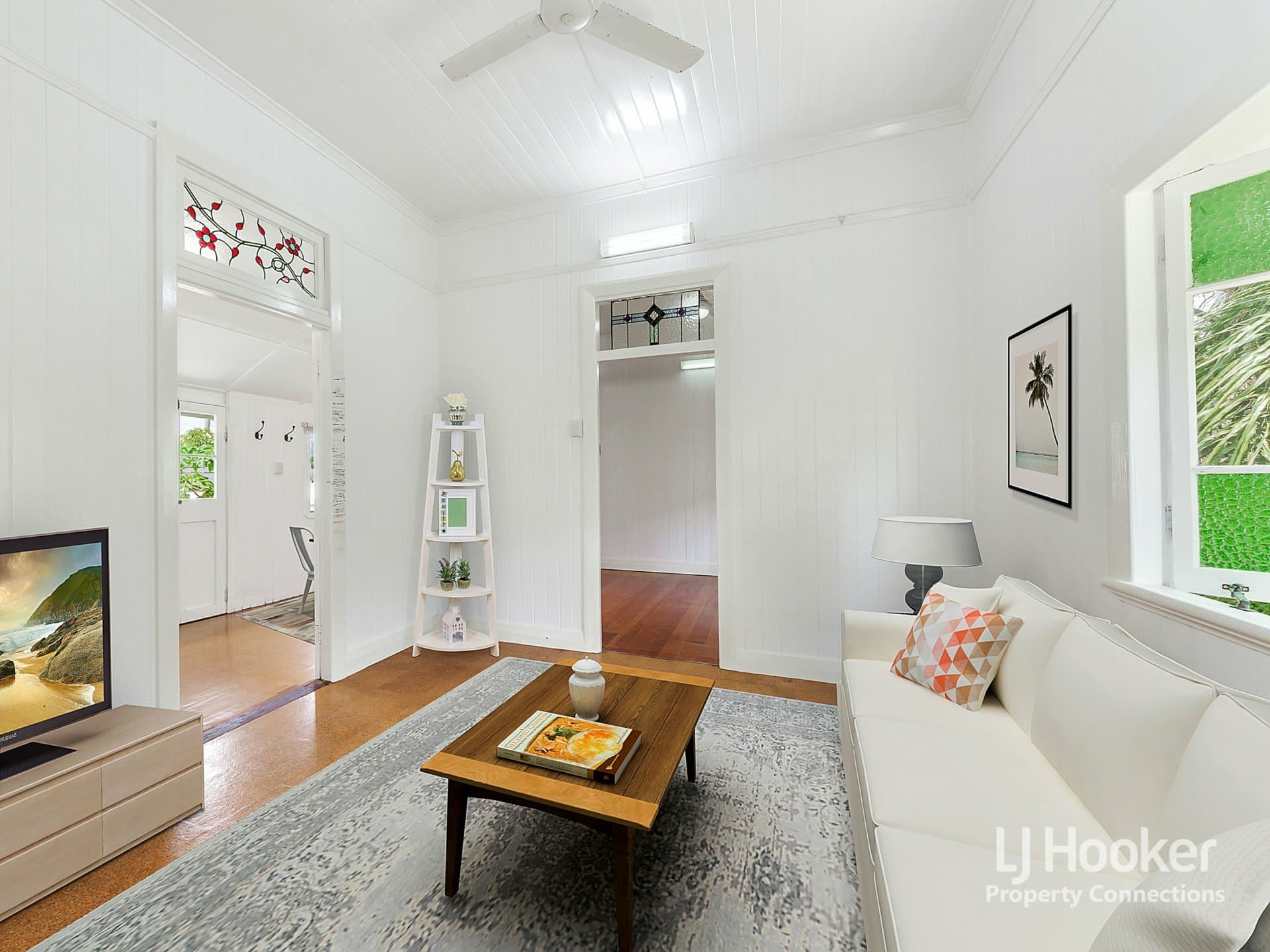114 Oxley Avenue, Woody Point, Woody Point - Thumbnail 3
