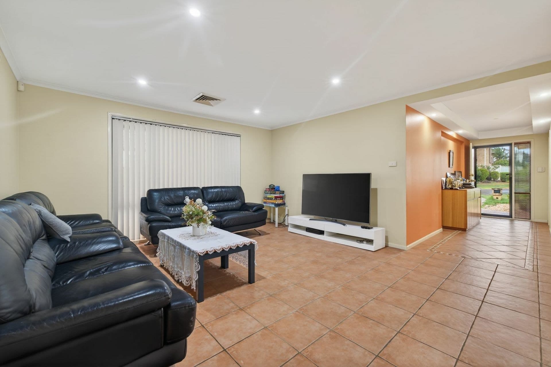 33 Mullenderree Street, Prestons, Prestons - Thumbnail 7