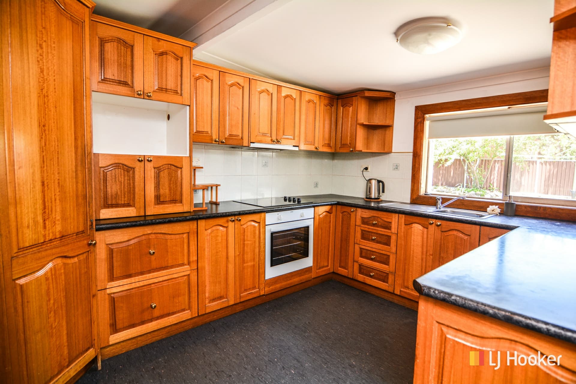 22 Inner Crescent, Lithgow, Lithgow - Thumbnail 2