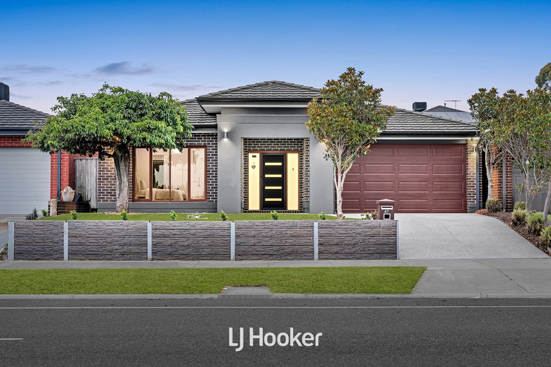 67 Mannavue Boulevard, Cranbourne North, Cranbourne North - Image 1