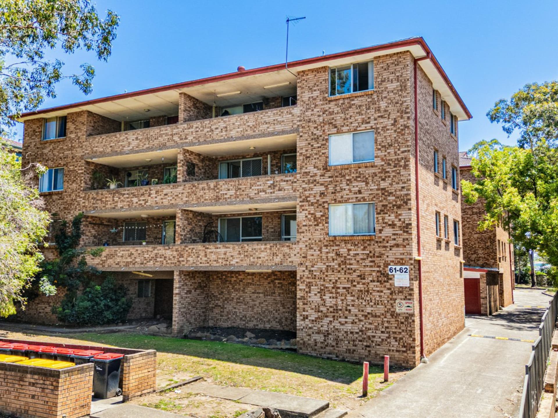 1/61-62 Park Avenue, Kingswood, Kingswood - Image 1