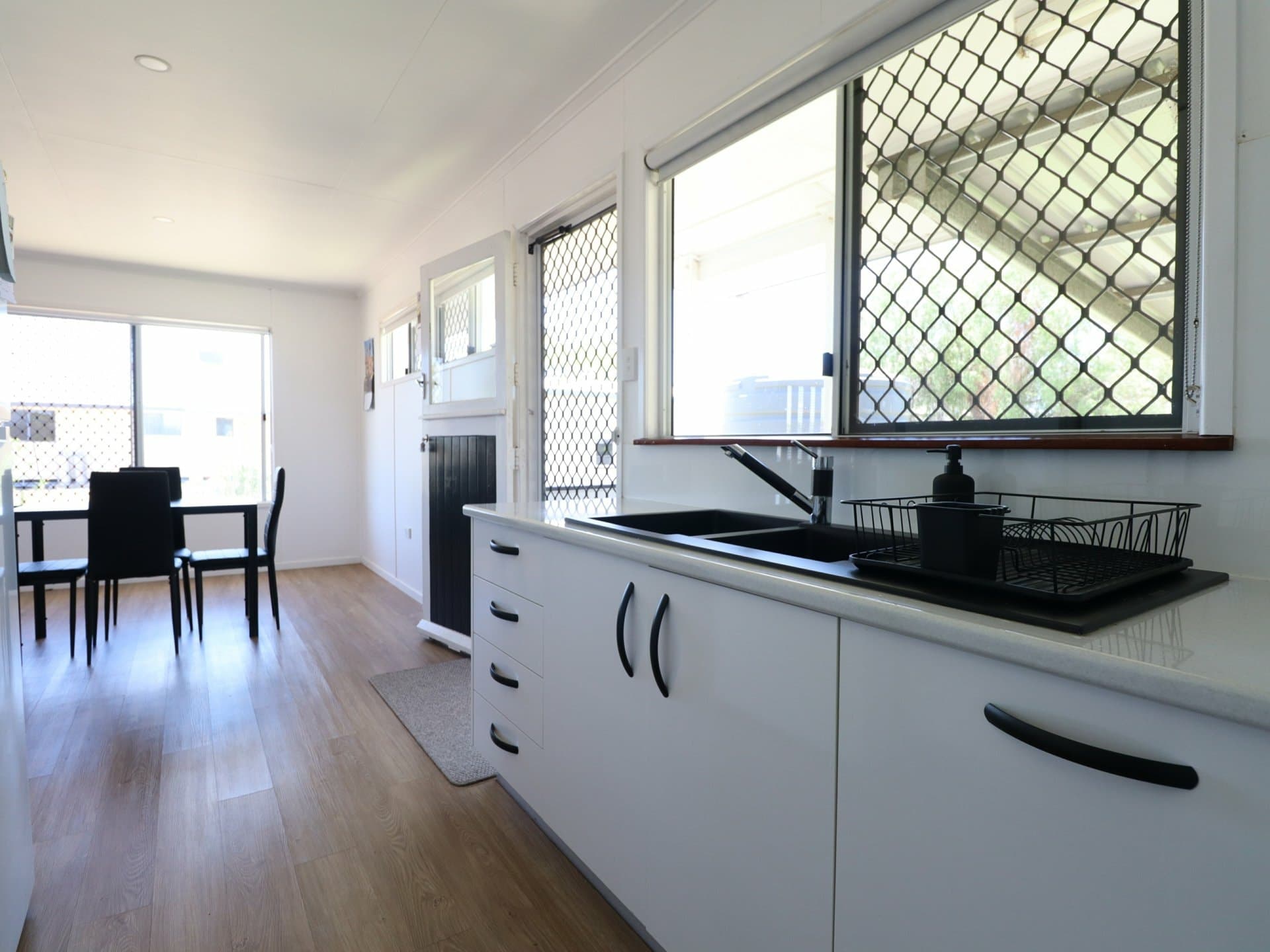 124 Charles Street, Roma, Roma - Thumbnail 8