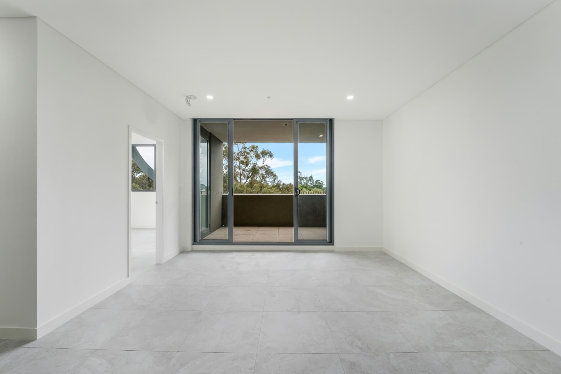 306/10 Kamira Avenue, Villawood, Villawood - Thumbnail 6