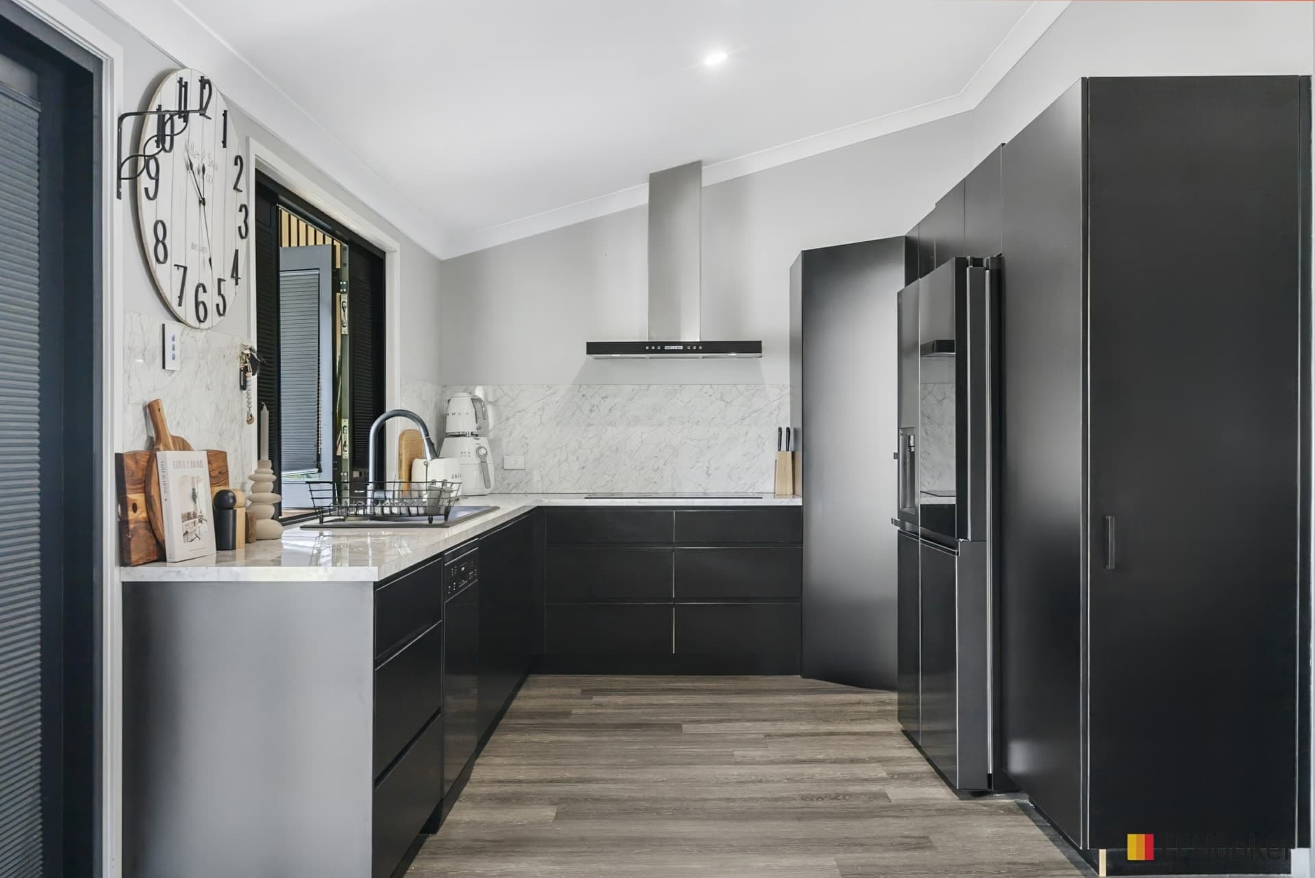 610 Montgomerie Street, Lakes Creek, Lakes Creek - Thumbnail 6