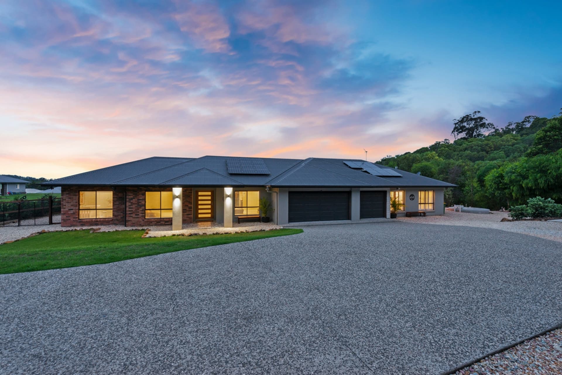 33 Homestead Crescent, Kingsholme, Kingsholme - Thumbnail 4
