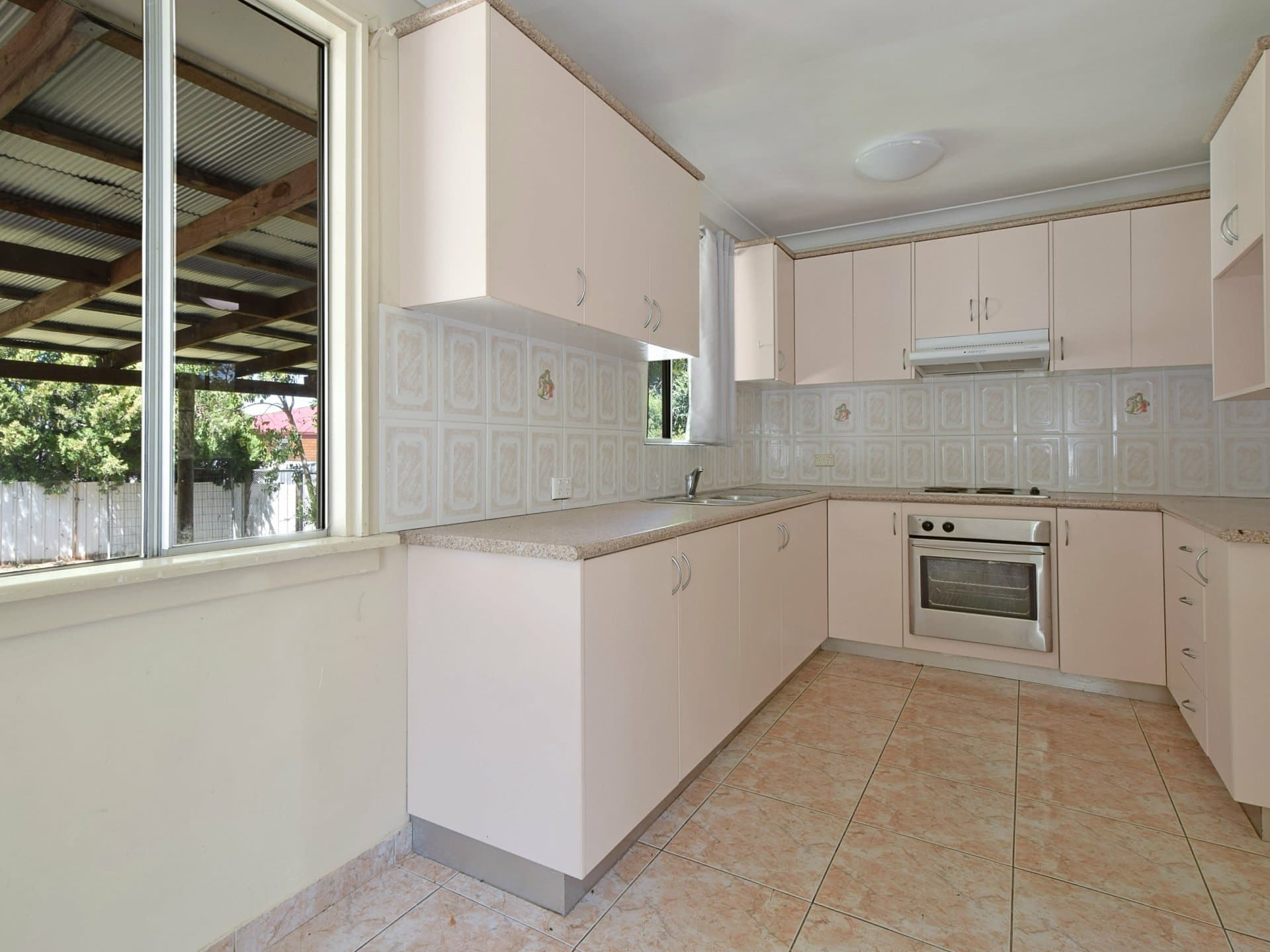 46 Orchard Street, Young, Young - Thumbnail 4