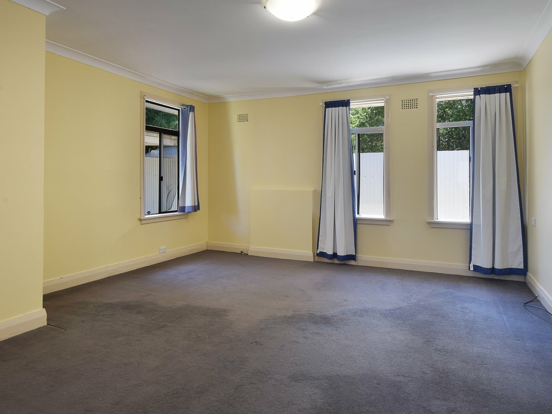 46 Orchard Street, Young, Young - Thumbnail 6