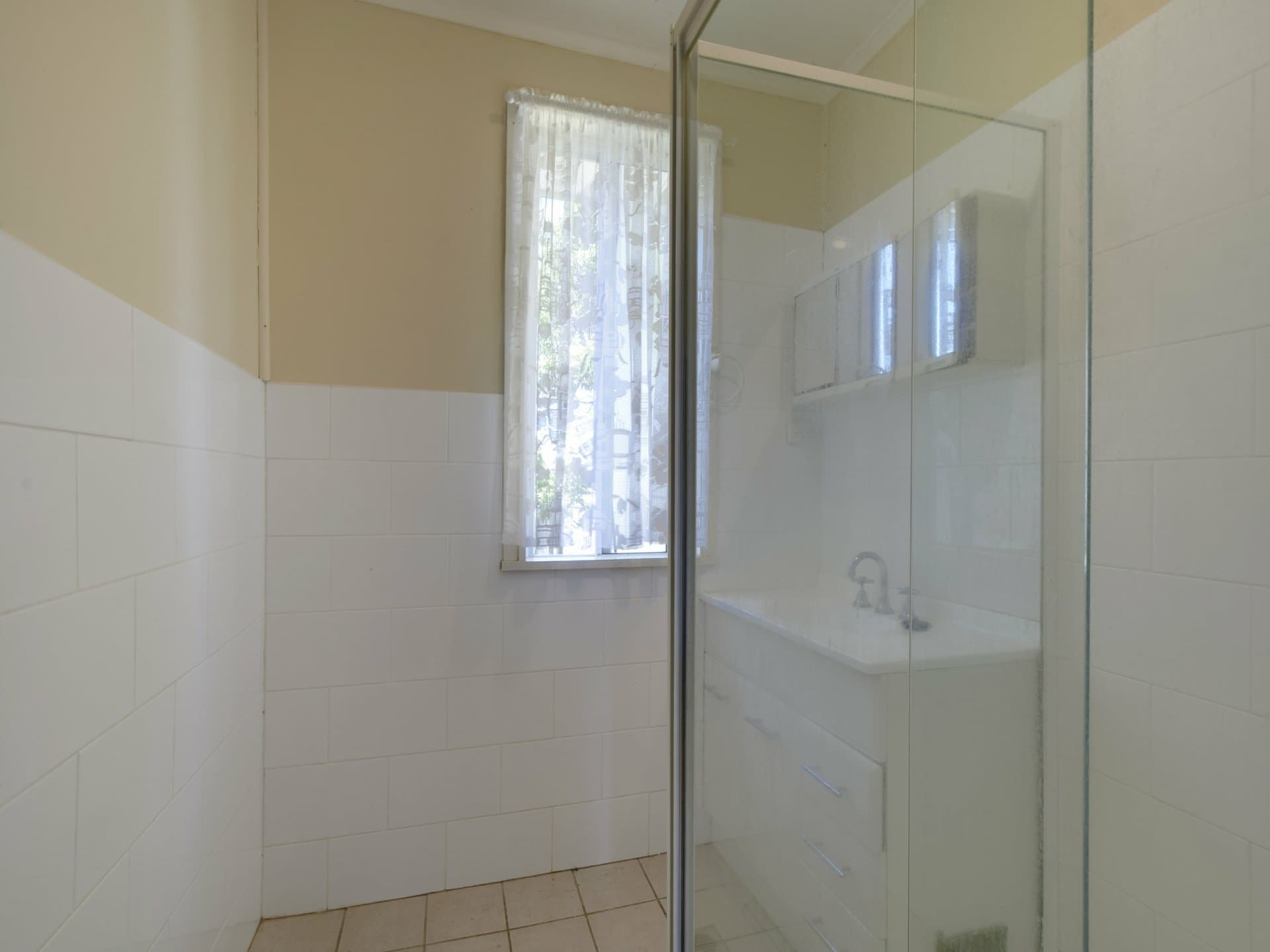 46 Orchard Street, Young, Young - Thumbnail 8