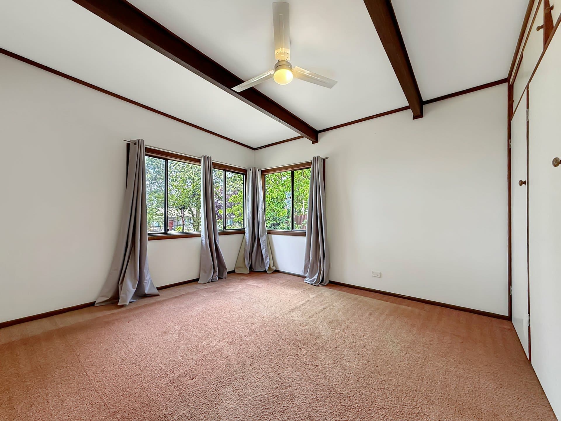 25 Prospect Street, Young, Young - Thumbnail 8