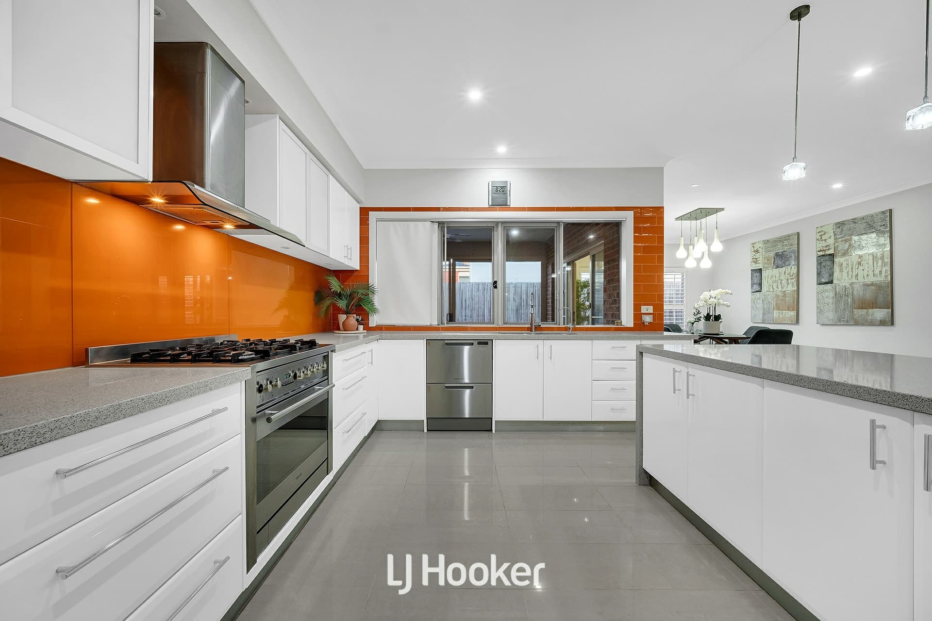 8 Cotton Field Way, Narre Warren South, Narre Warren South - Thumbnail 5