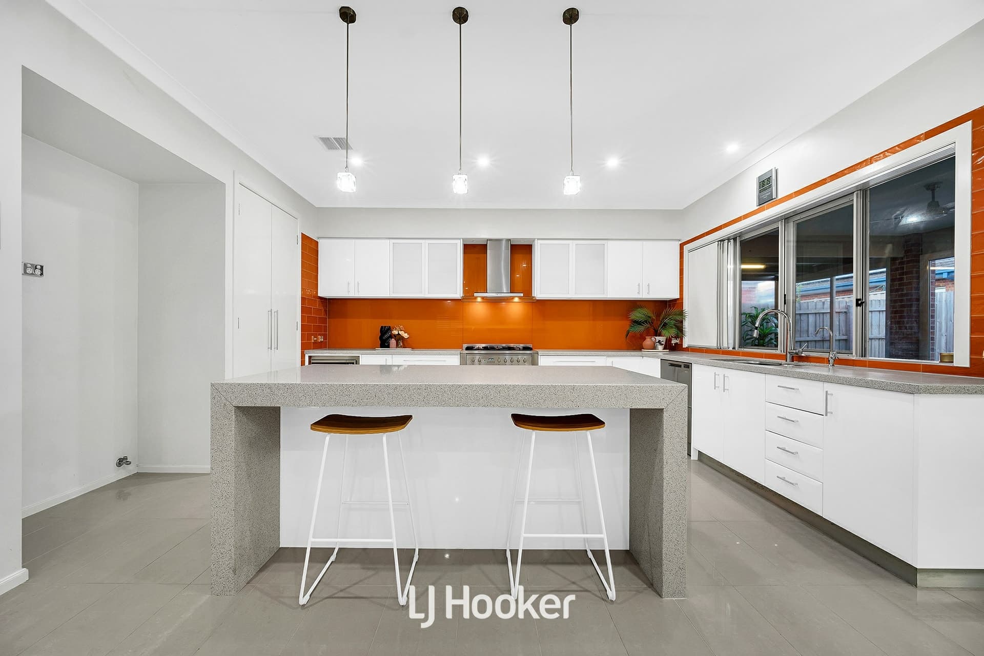 8 Cotton Field Way, Narre Warren South, Narre Warren South - Thumbnail 6