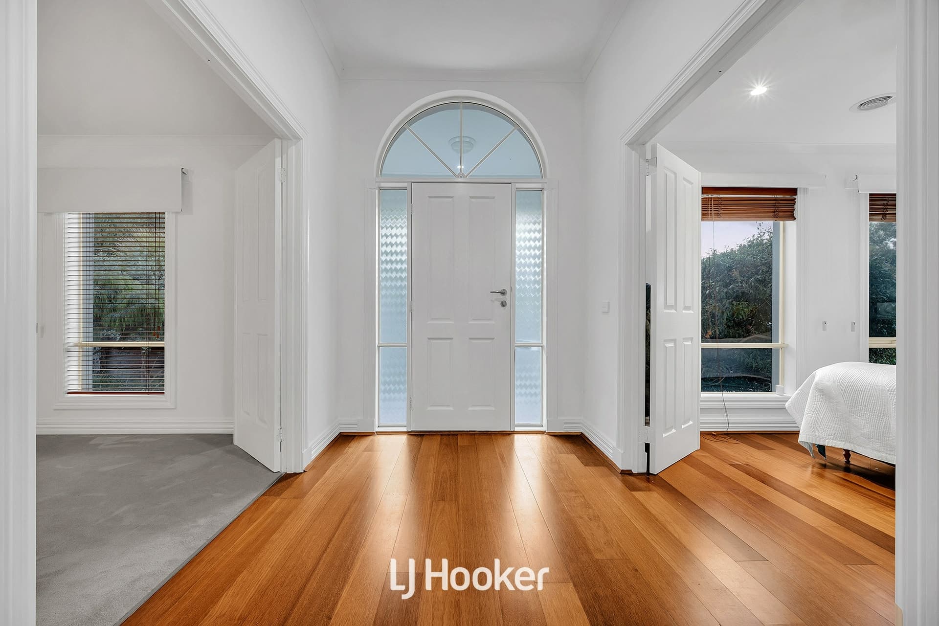 12 Hove Road, Mount Martha, Mount Martha - Thumbnail 3