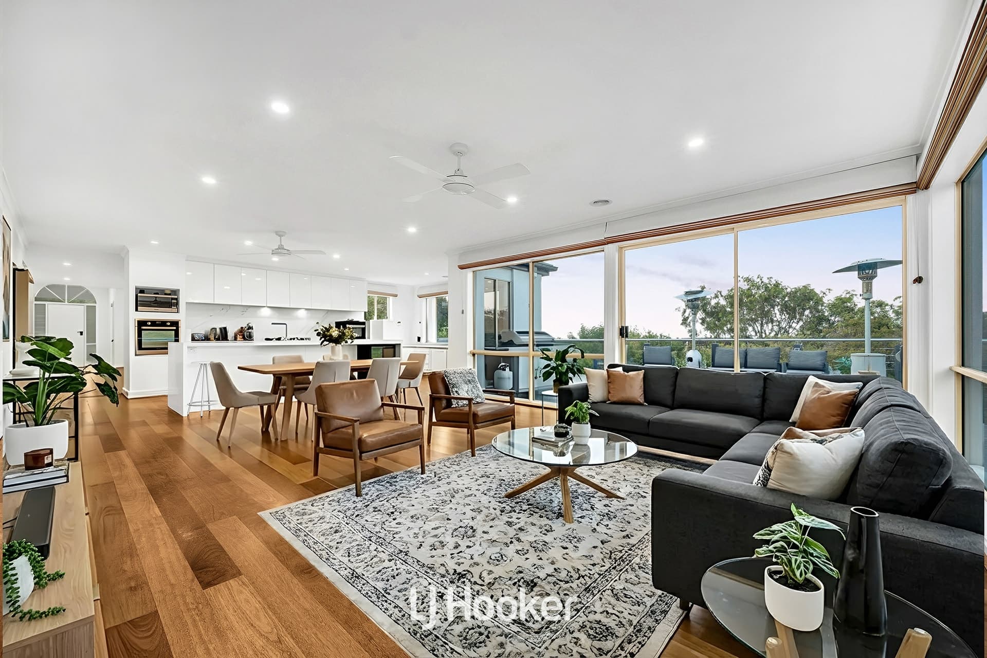 12 Hove Road, Mount Martha, Mount Martha - Thumbnail 4