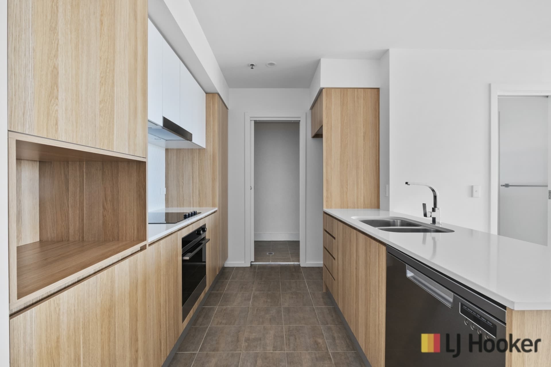 166/1 Anthony Rolfe Avenue, Gungahlin, Gungahlin - Thumbnail 3