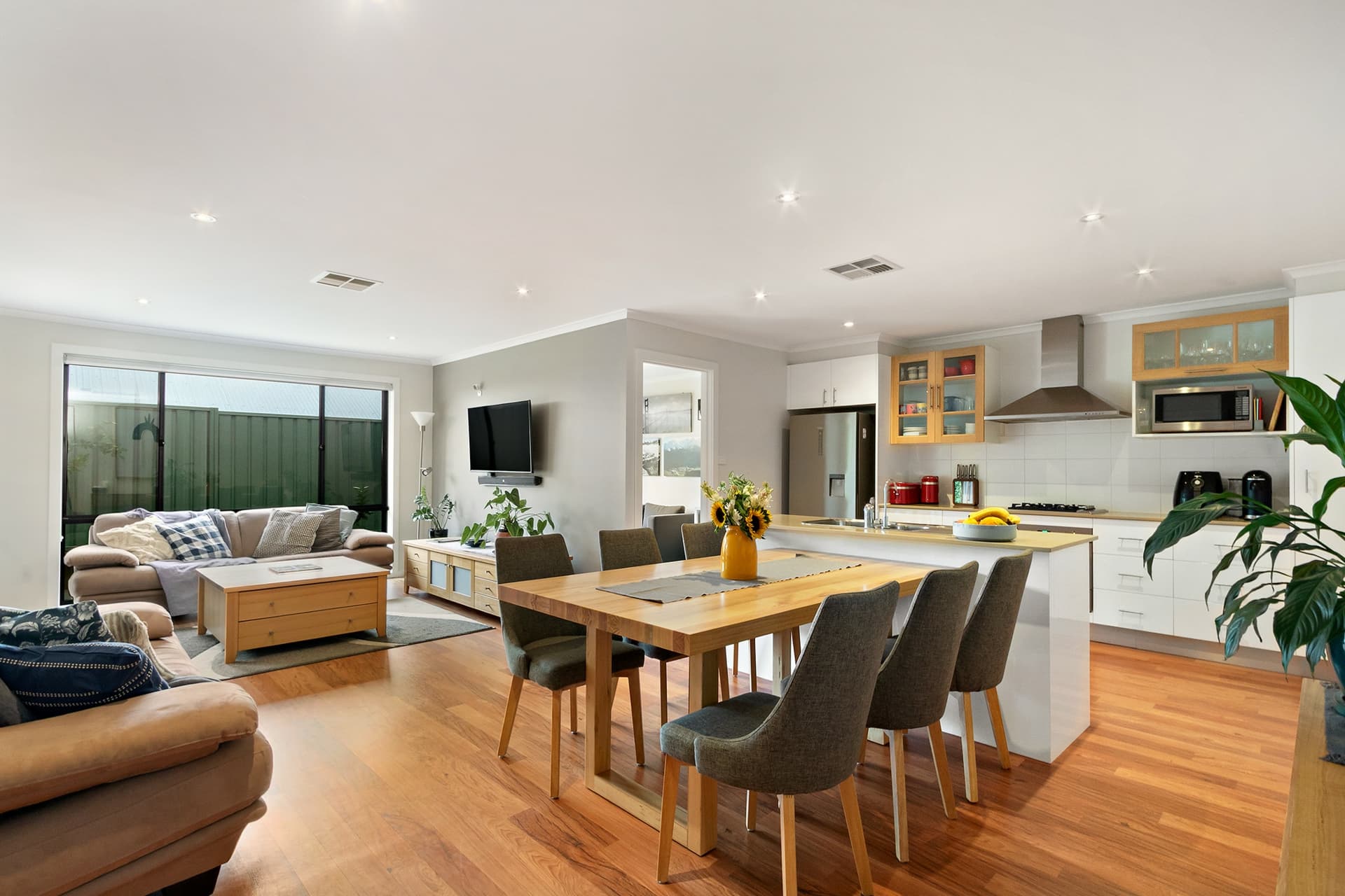 3/9-11 Mcnamara Street, Pearce, Pearce - Thumbnail 3