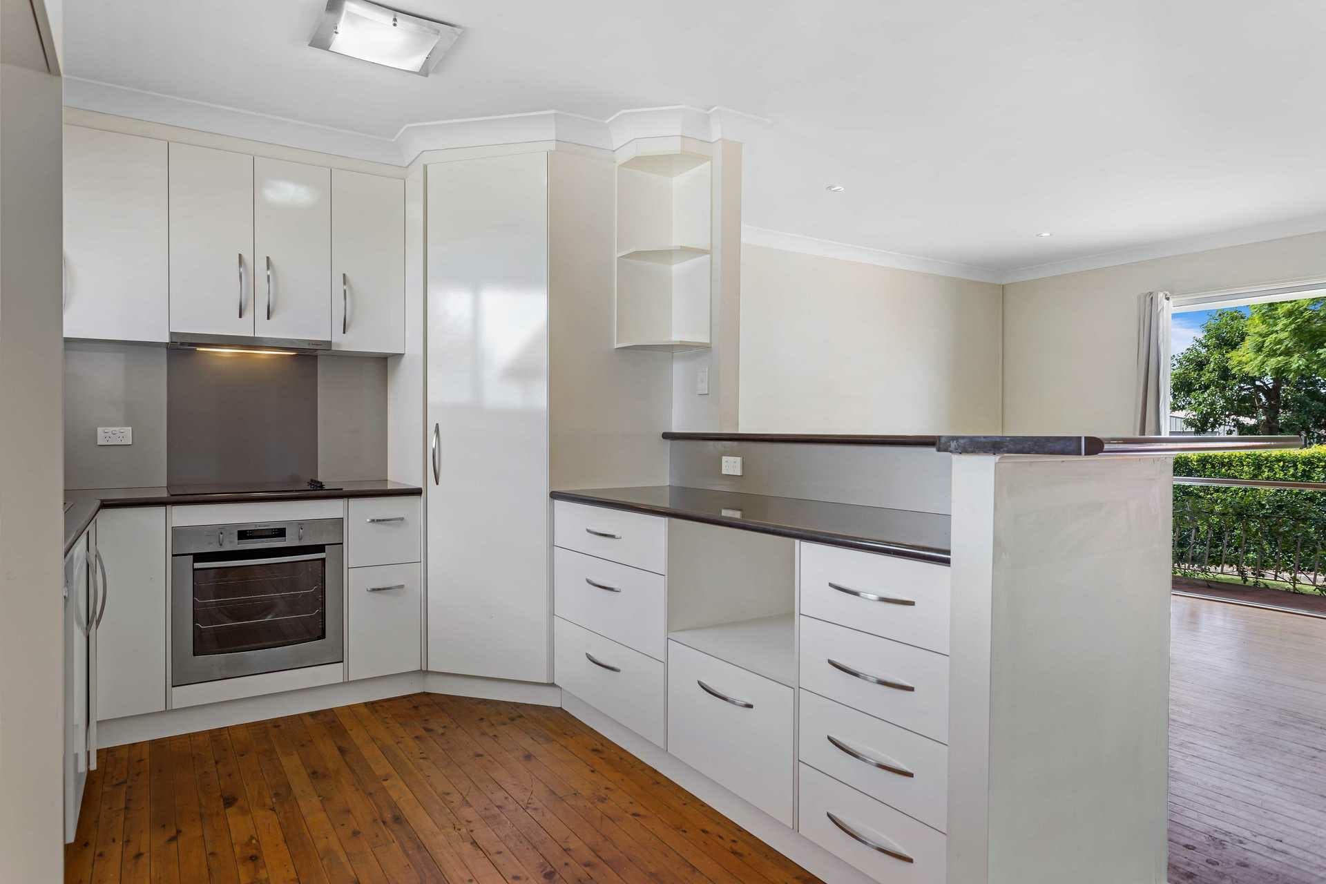 13 Fourth Avenue, Harristown, Harristown - Thumbnail 2