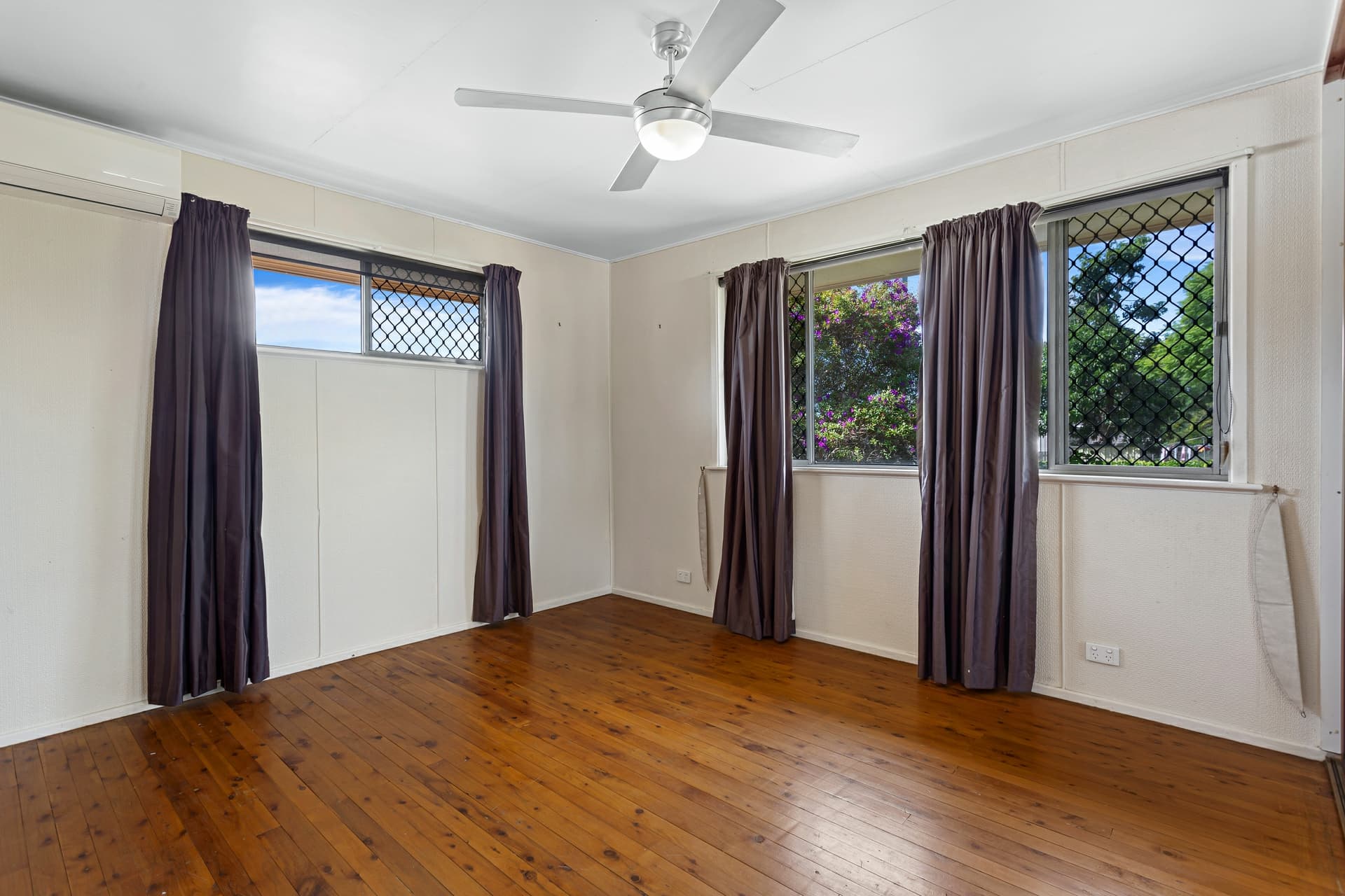 13 Fourth Avenue, Harristown, Harristown - Thumbnail 5