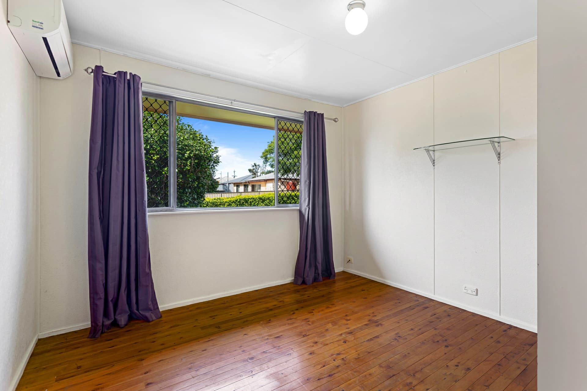 13 Fourth Avenue, Harristown, Harristown - Thumbnail 6