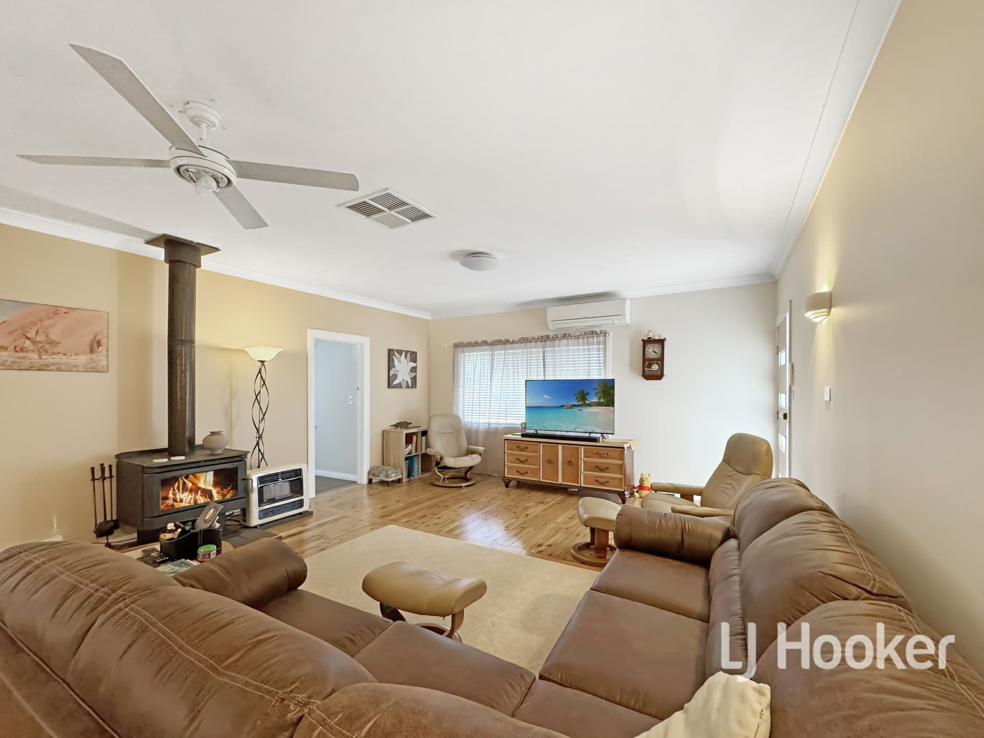 102 Lawrence Street, Inverell, Inverell - Thumbnail 3