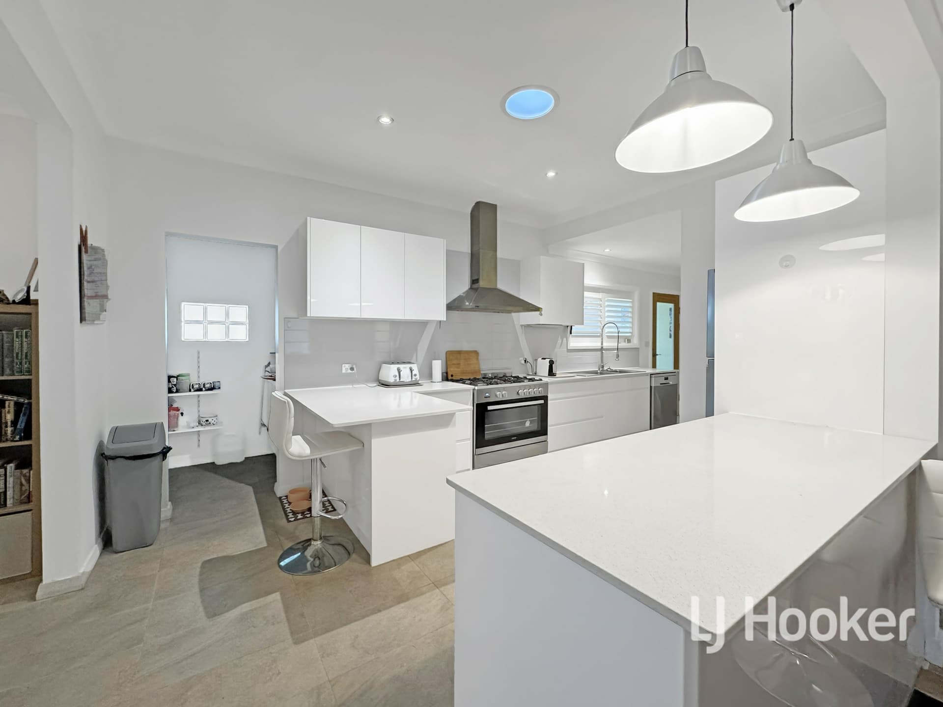102 Lawrence Street, Inverell, Inverell - Thumbnail 4