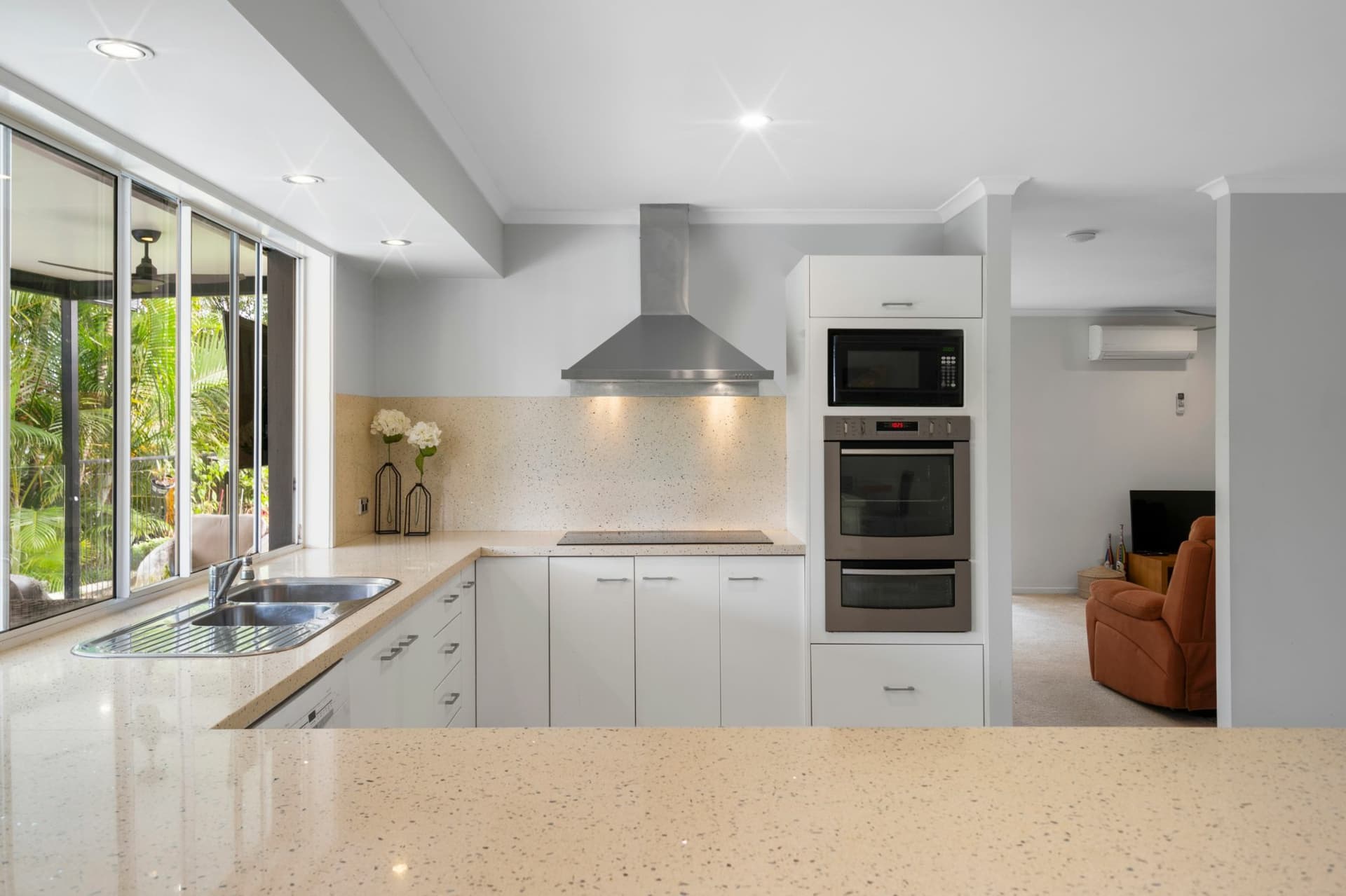15 Kel Nagle Court, Parkwood, Parkwood - Thumbnail 8