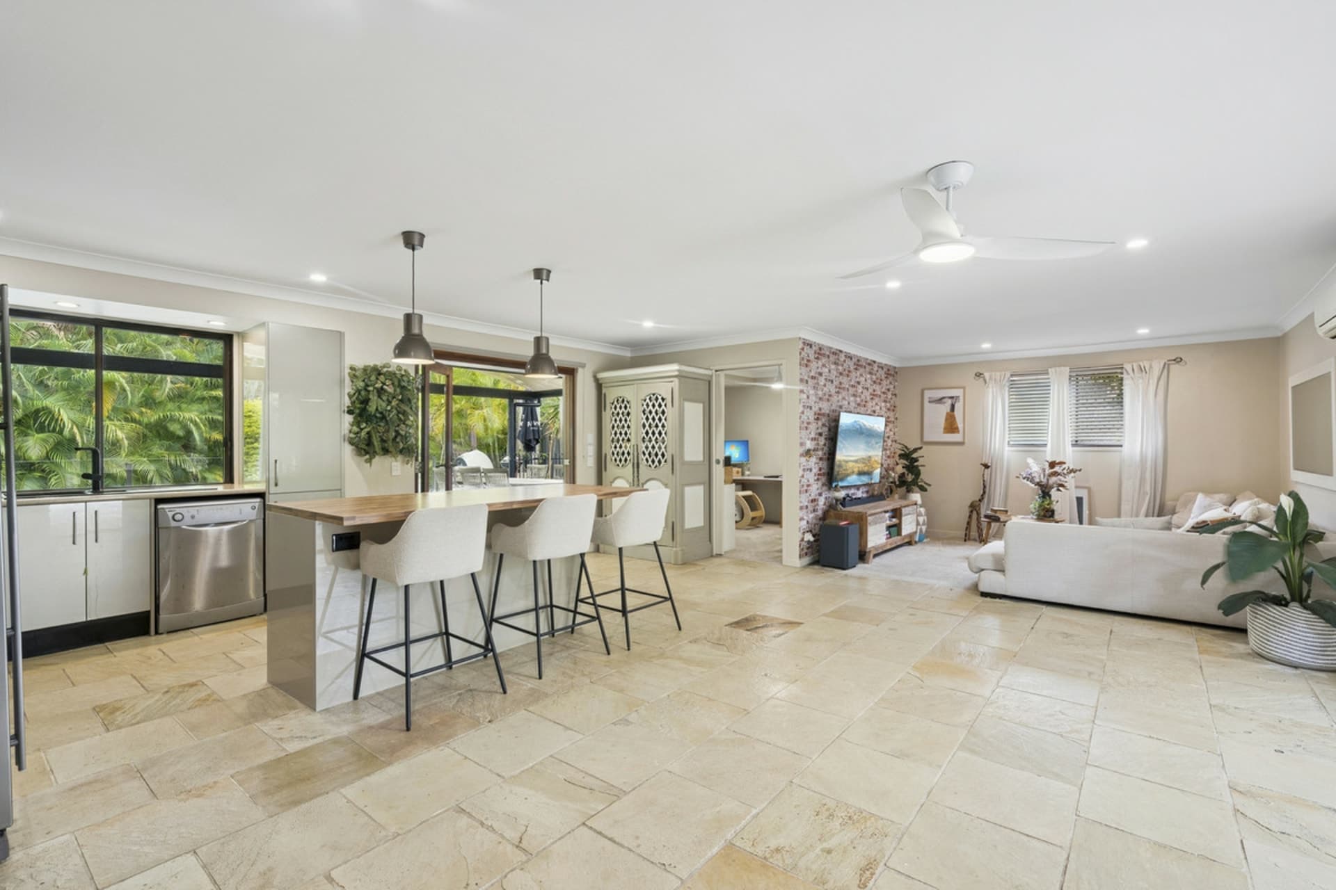 81 Alexander Drive, Highland Park, Highland Park - Thumbnail 8