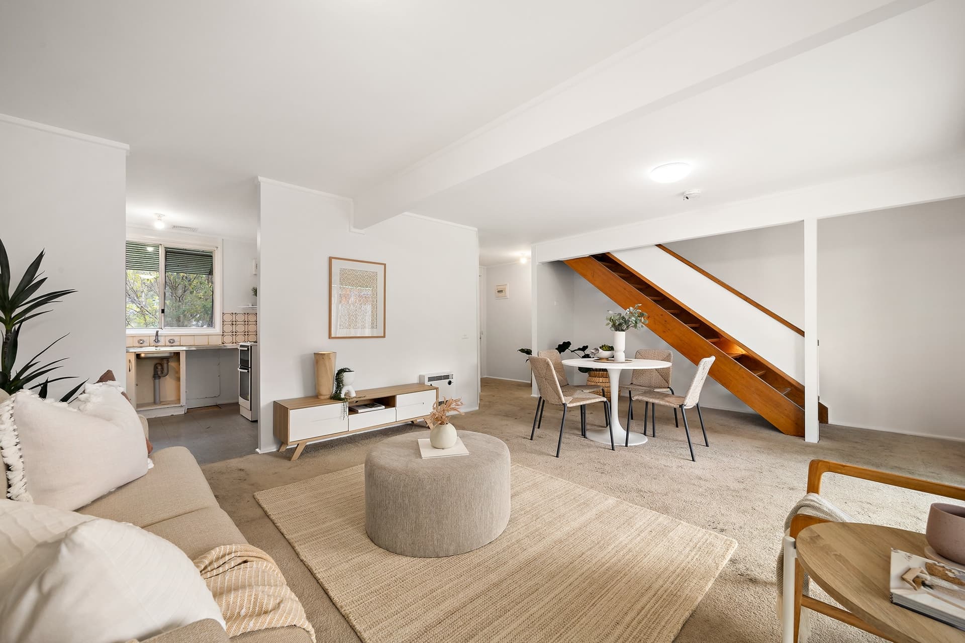 19 Langdon Avenue, Wanniassa, Wanniassa - Thumbnail 2