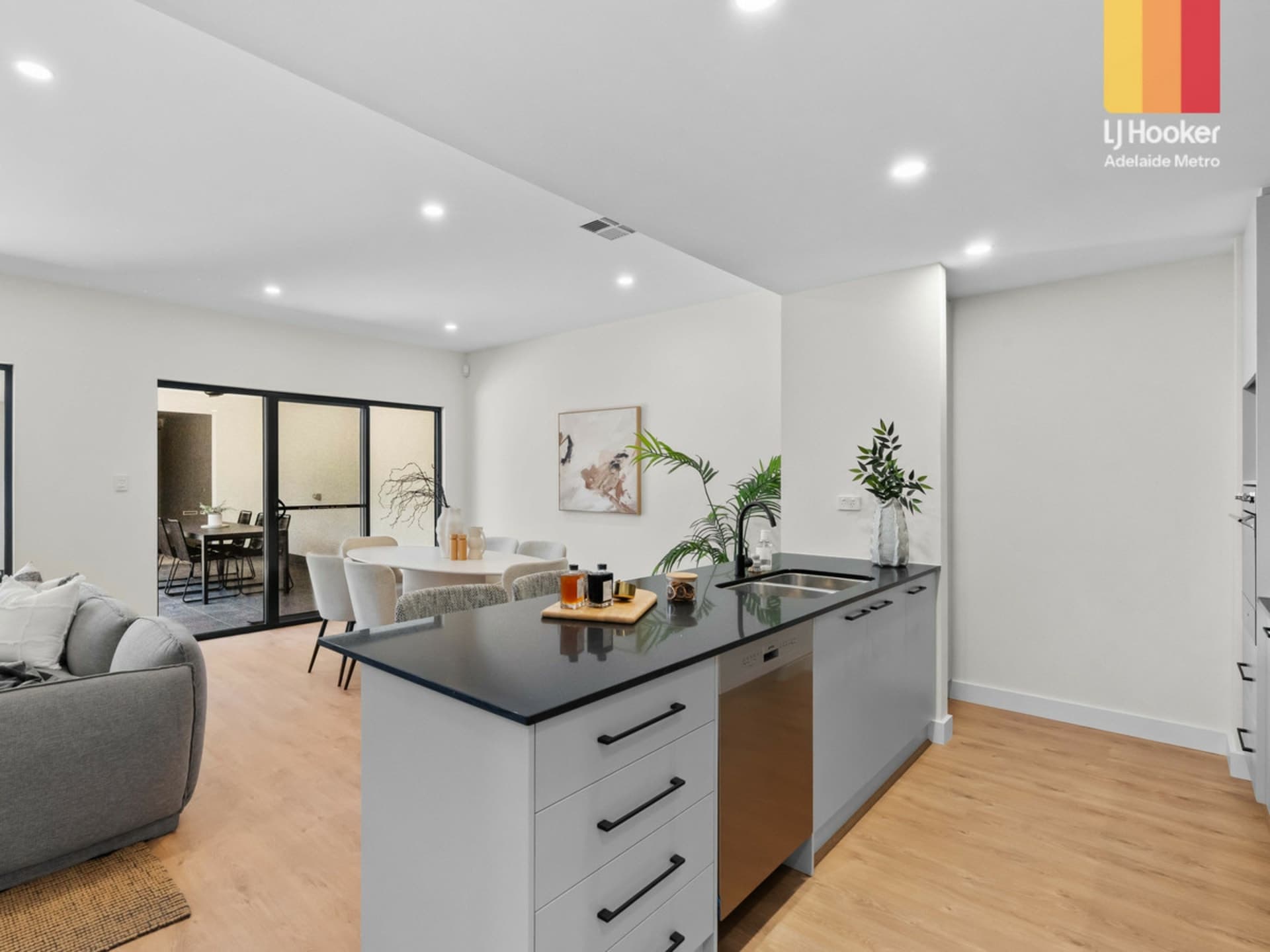 7A Scott Avenue, Flinders Park, Flinders Park - Thumbnail 2