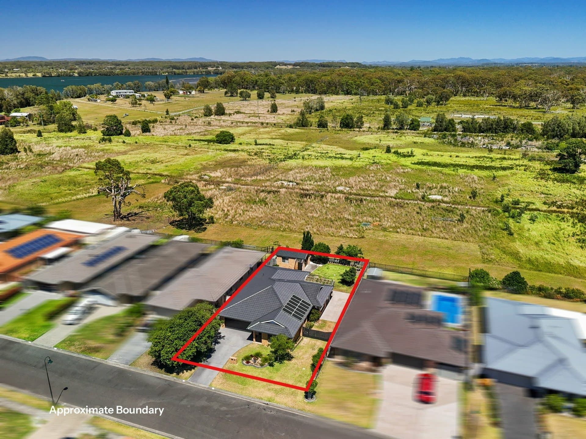 33 Pretoria Parade, Harrington, Harrington - Thumbnail 2