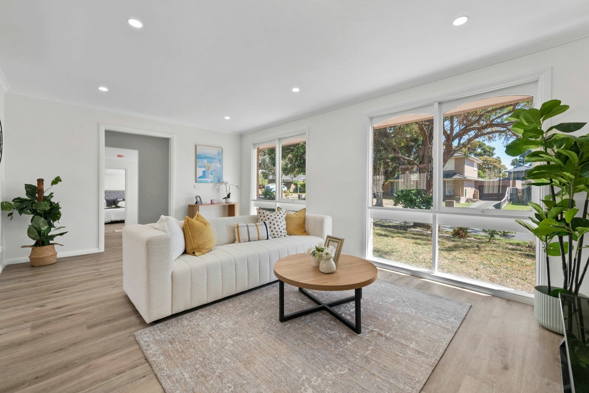 24 Sandhurst Road, Wantirna, Wantirna - Thumbnail 2