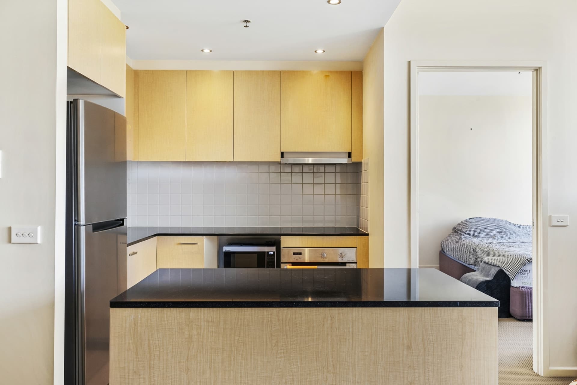 64/2 Edinburgh Avenue, City, City - Thumbnail 2
