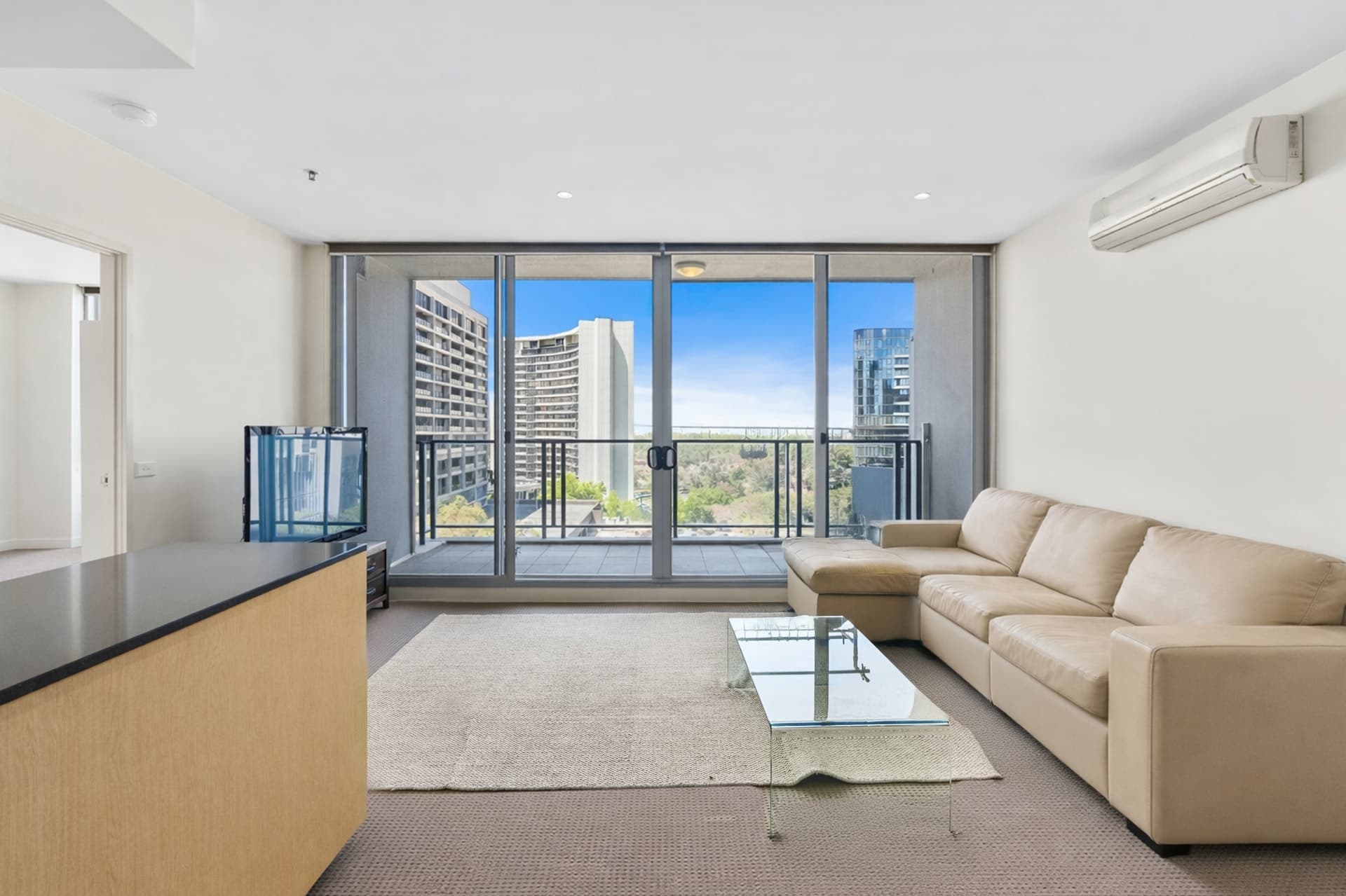 64/2 Edinburgh Avenue, City, City - Thumbnail 3